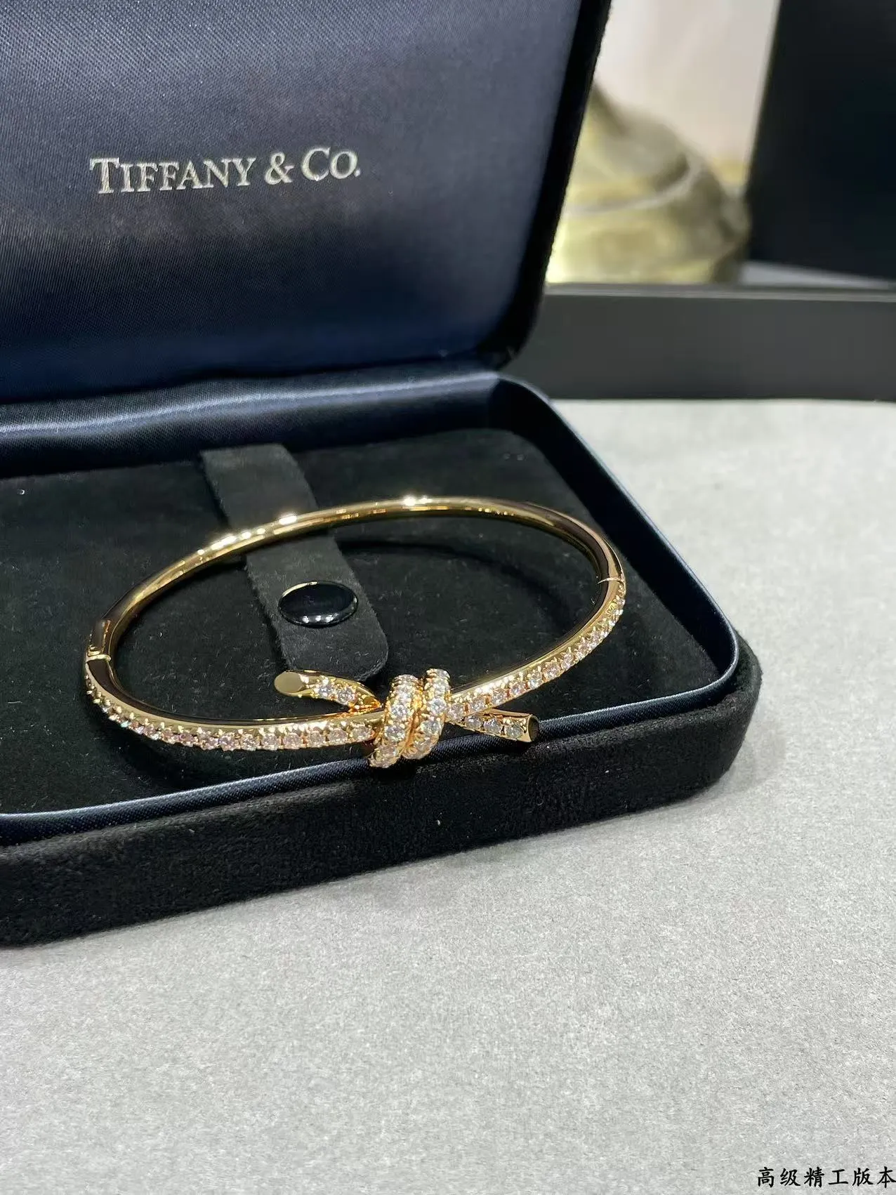 Tiffanyティファニー新作黒ブレスレット豚の鼻スタイル - 画像 (3)