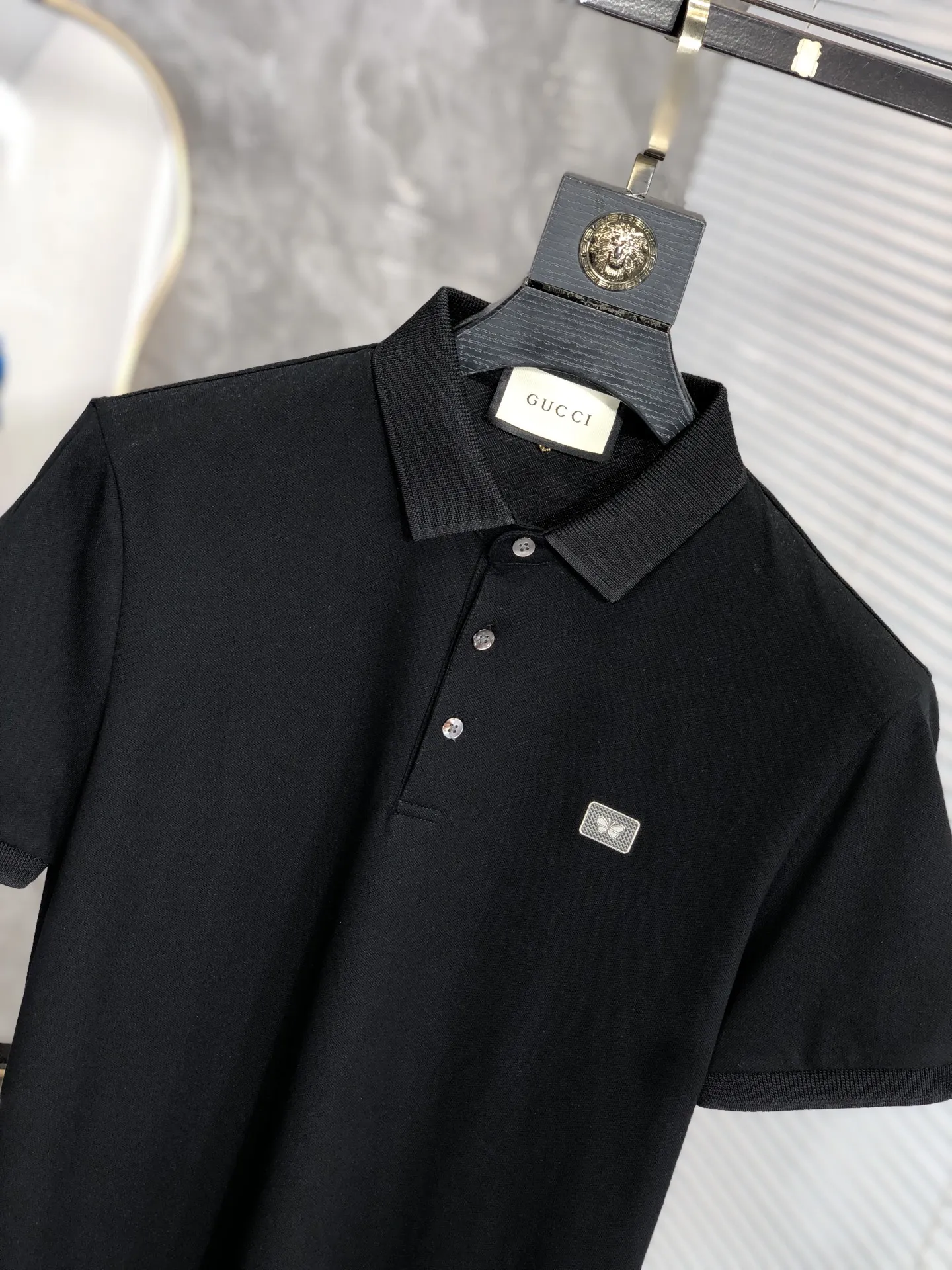 Gucci 2025春夏新款黒ポロシャツ - 画像 (4)