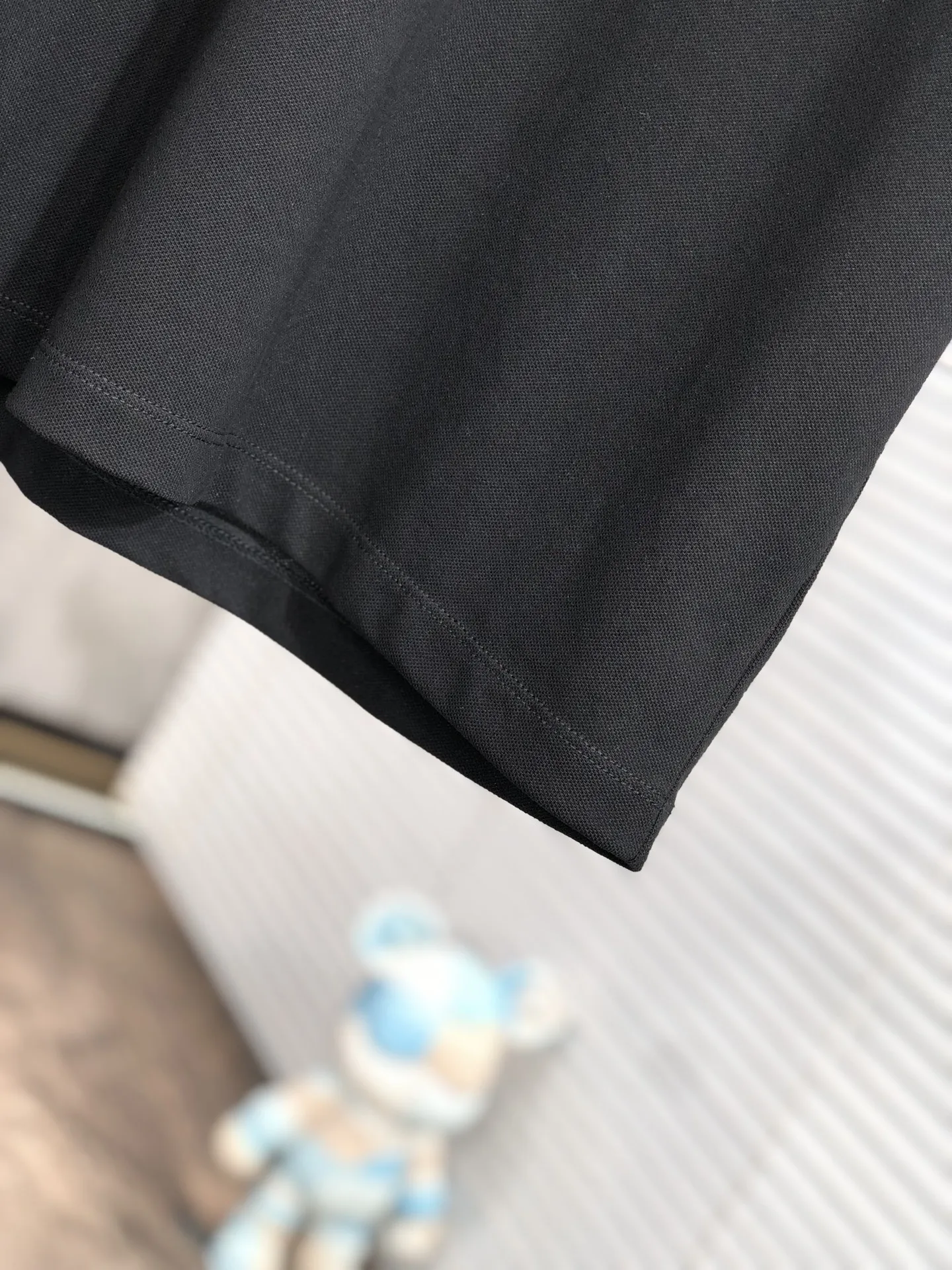 Gucci 2025春夏新款黒ポロシャツ - 画像 (6)