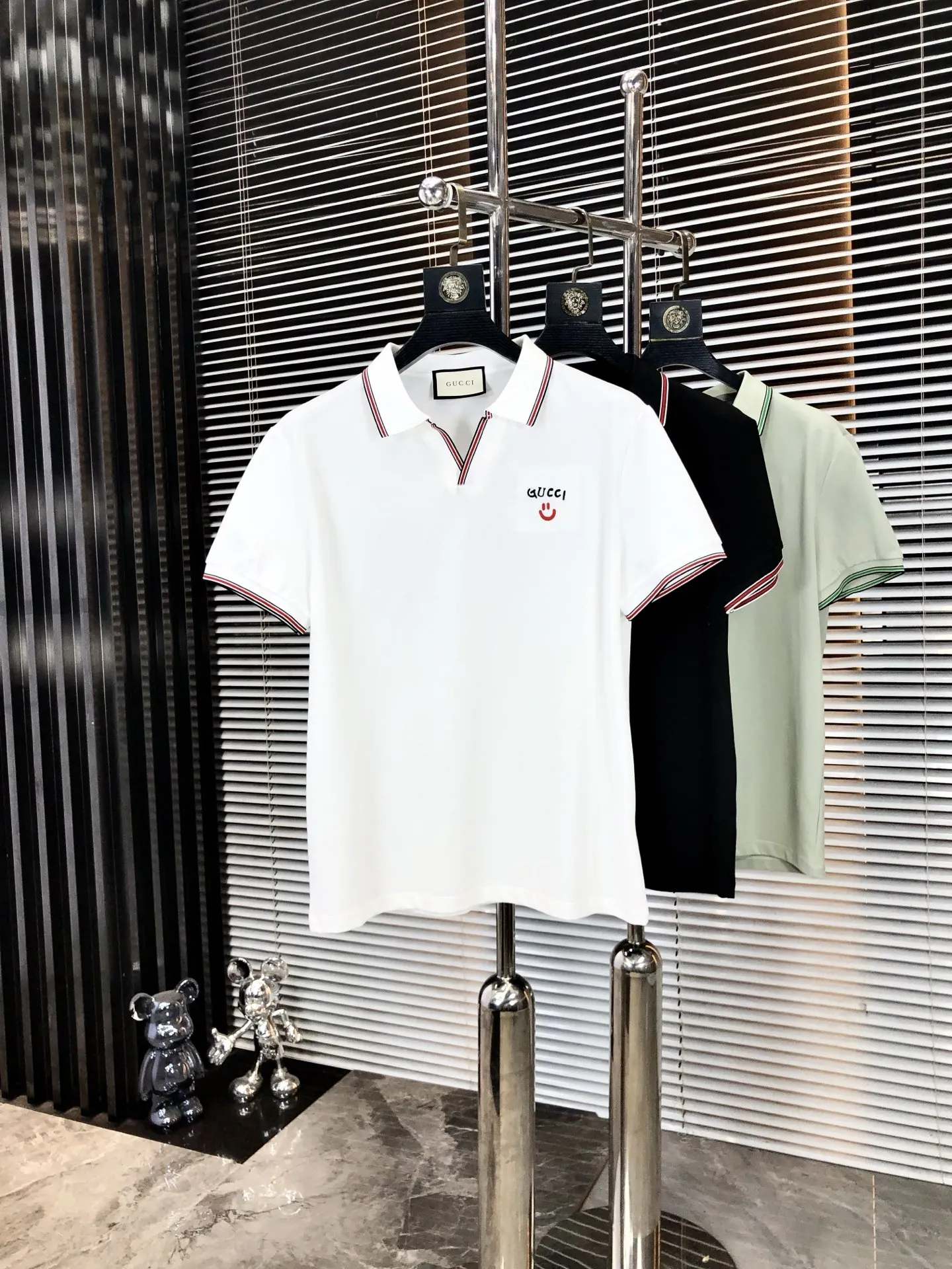 Gucci 2025年春夏新作 ホワイト メンズ ポロシャツ