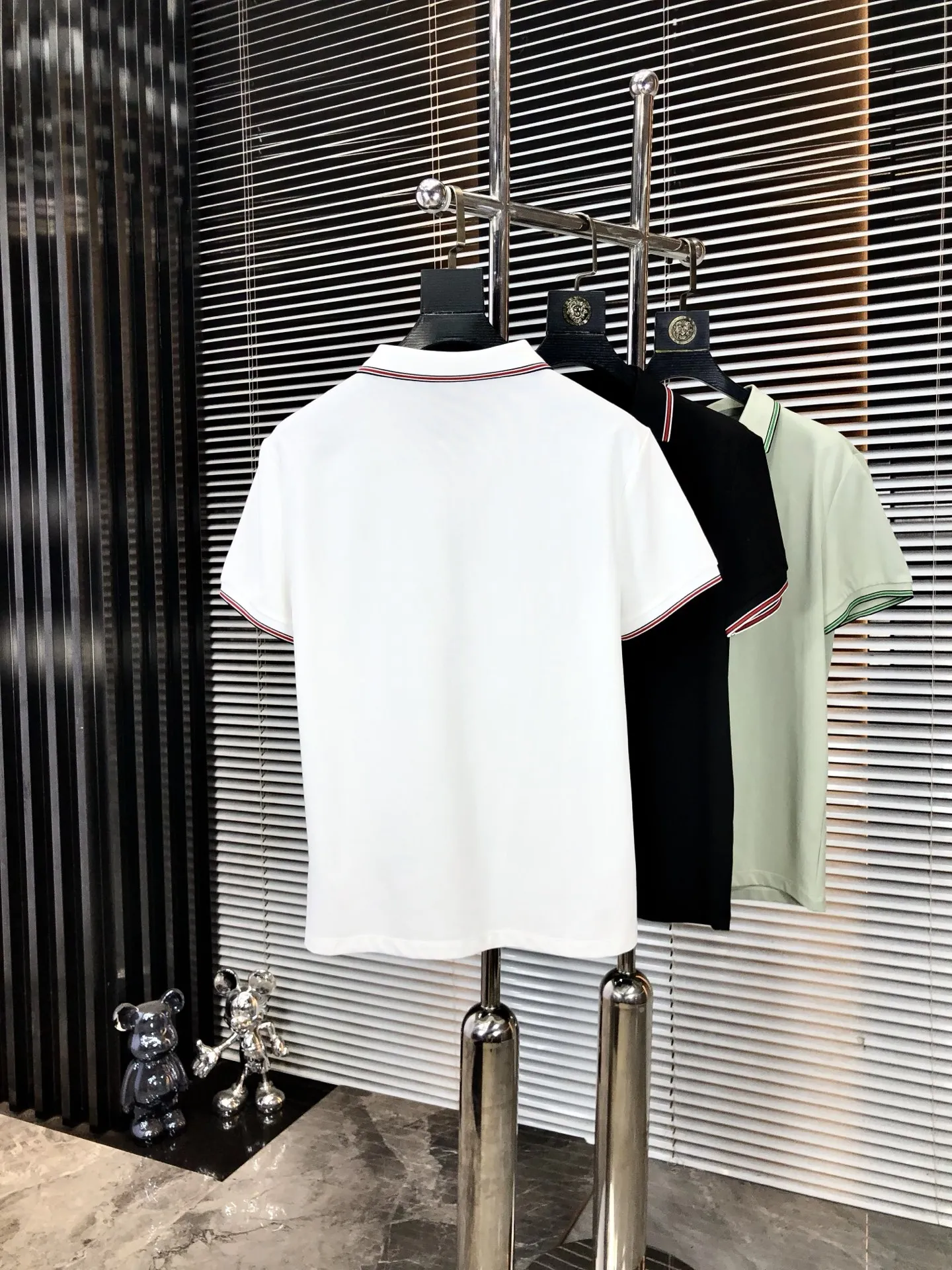 Gucci 2025年春夏新作 ホワイト メンズ ポロシャツ - 画像 (3)