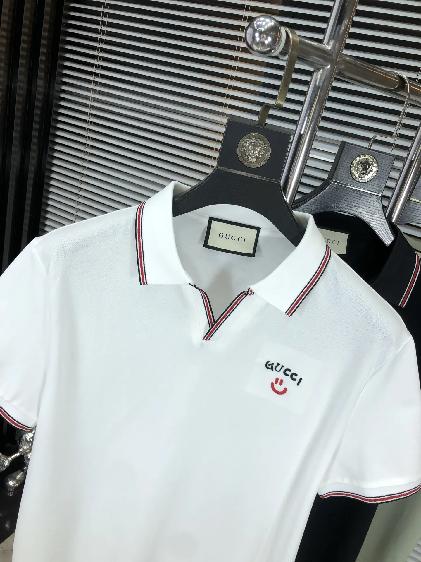 Gucci 2025年春夏新作 ホワイト メンズ ポロシャツ - 画像 (4)