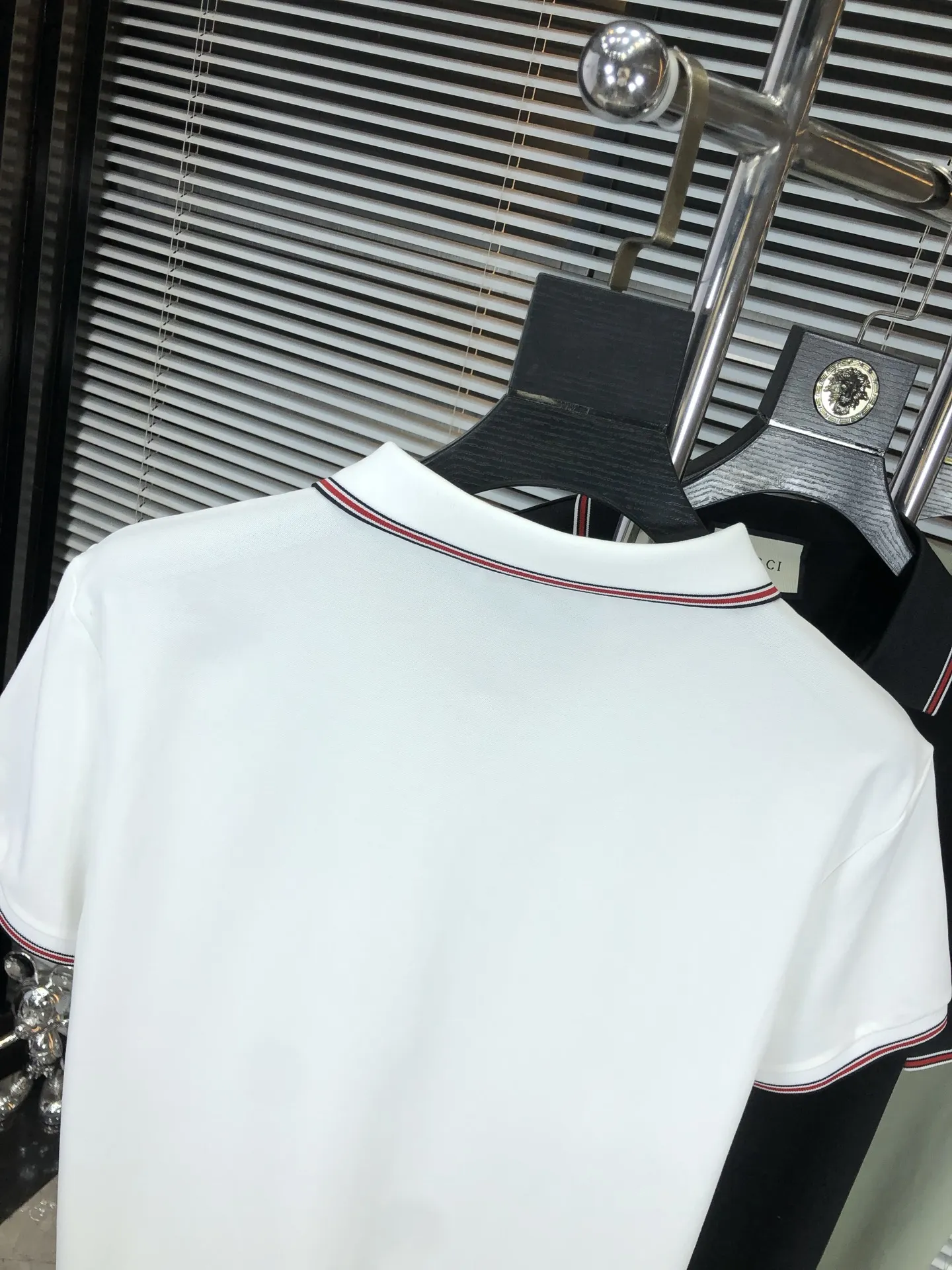 Gucci 2025年春夏新作 ホワイト メンズ ポロシャツ - 画像 (10)