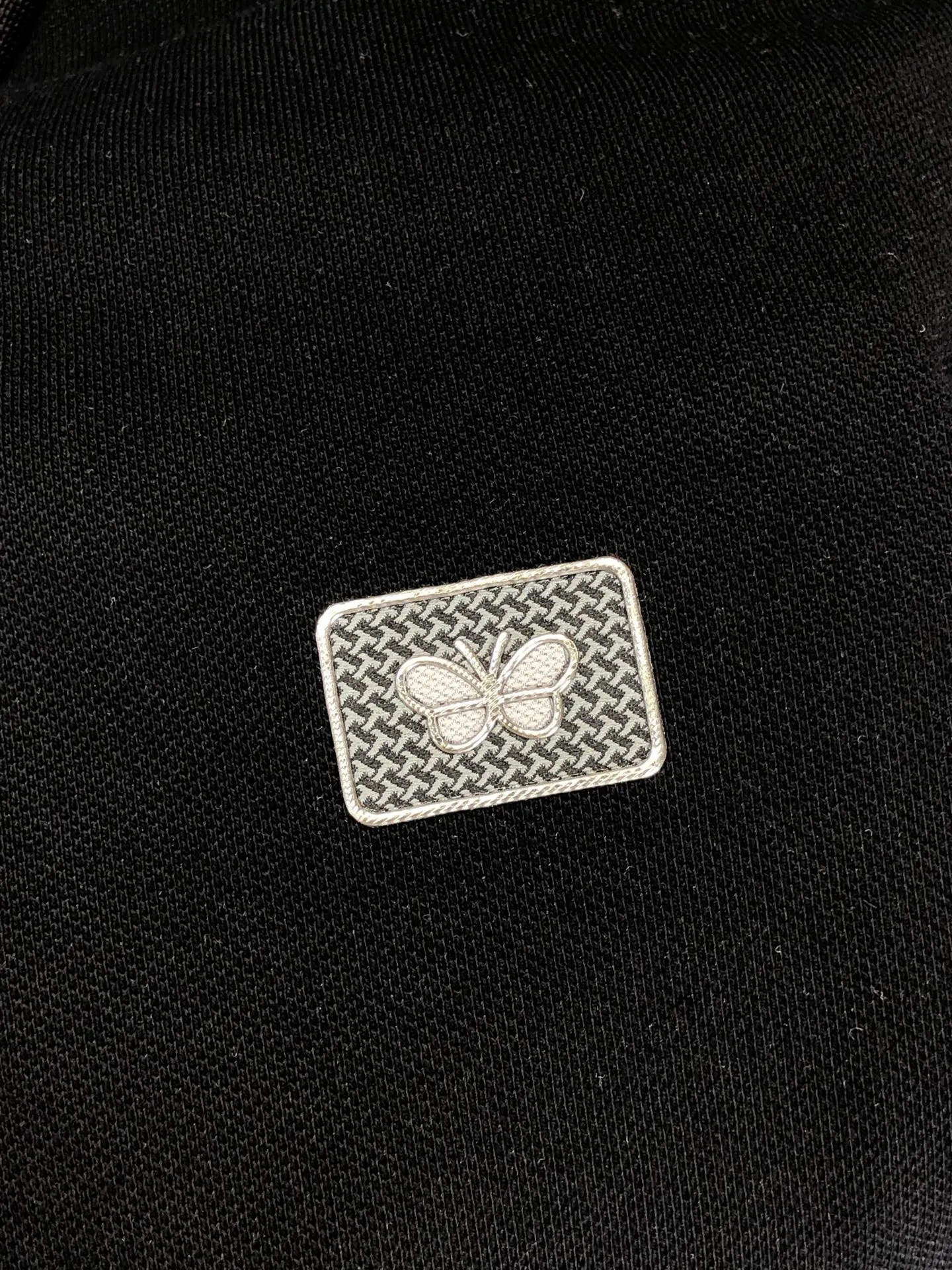 Gucci 2025春夏新作黒ポロシャツ - 画像 (8)