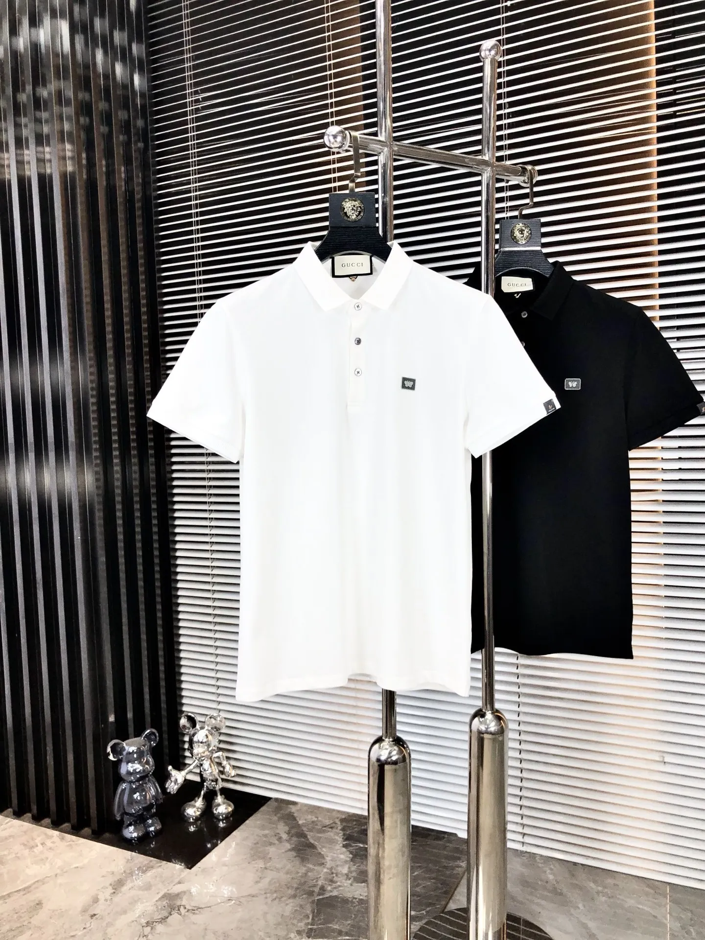 Gucci 2025年春夏新作 ホワイト メンズ ポロシャツ