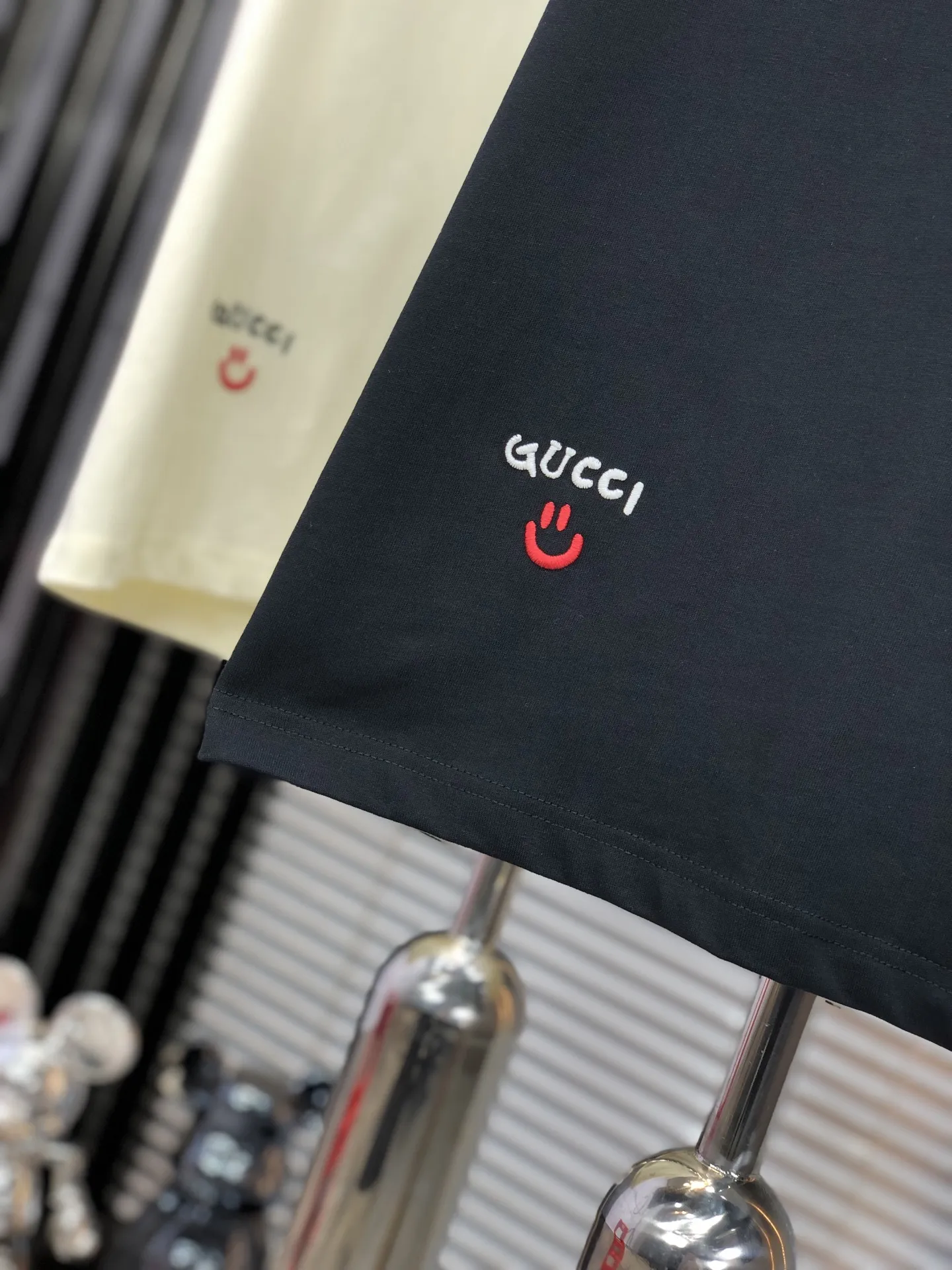 Gucci 黒 ラウンドネックTシャツ - 画像 (5)