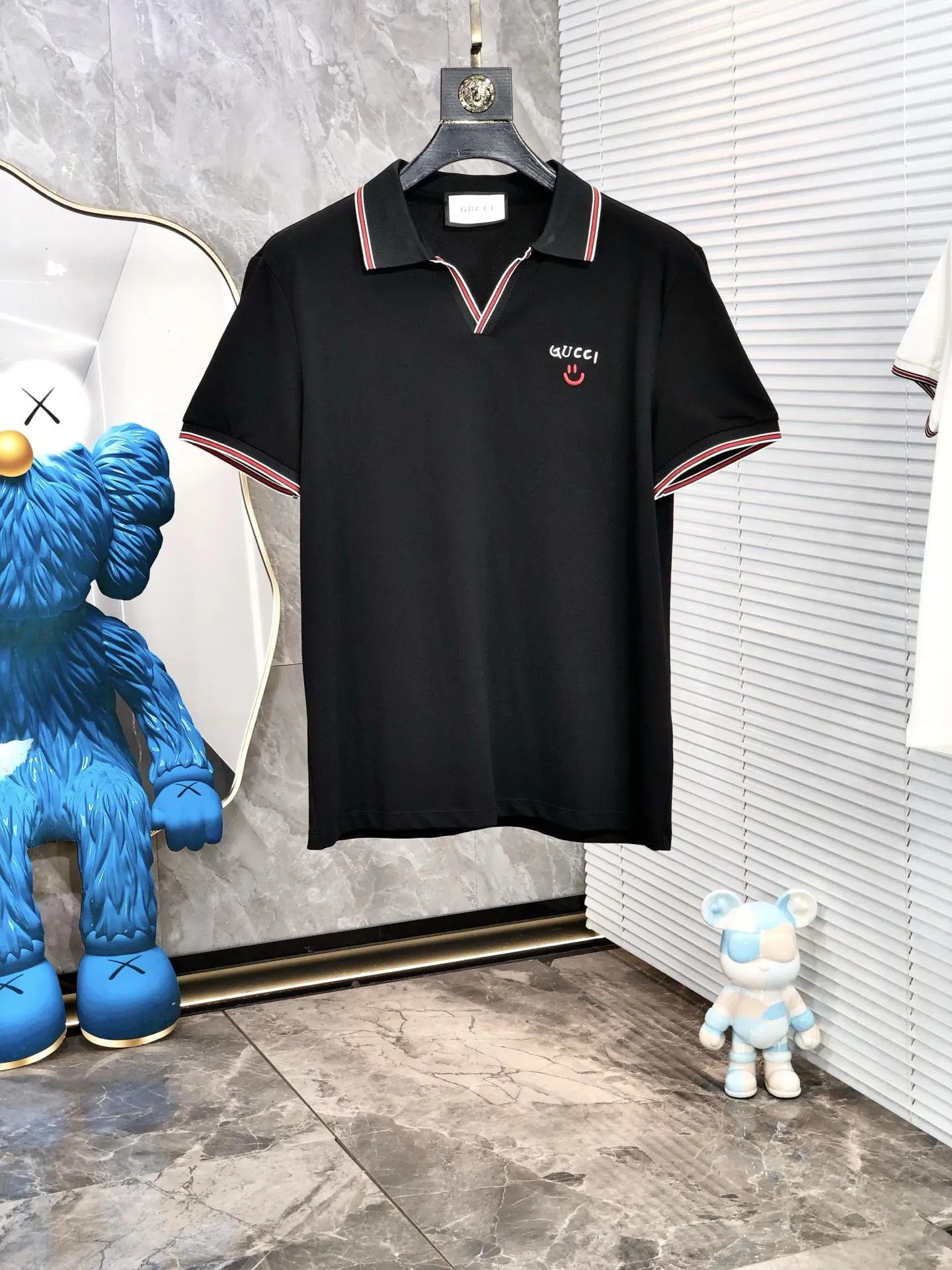 Gucci 2025春夏黒色POLOシャツ