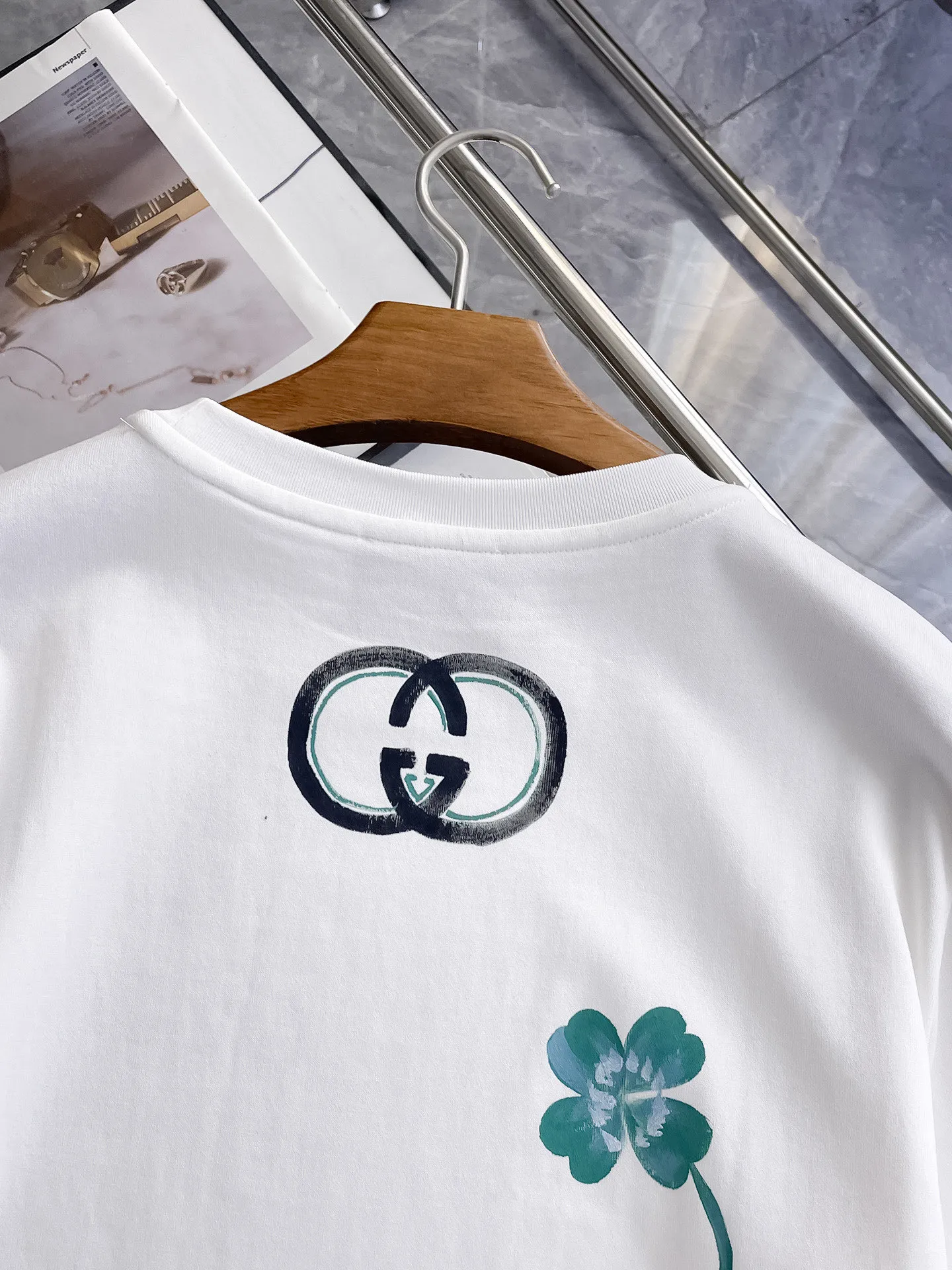 Gucci Tシャツ 白黒 花柄 - 画像 (6)