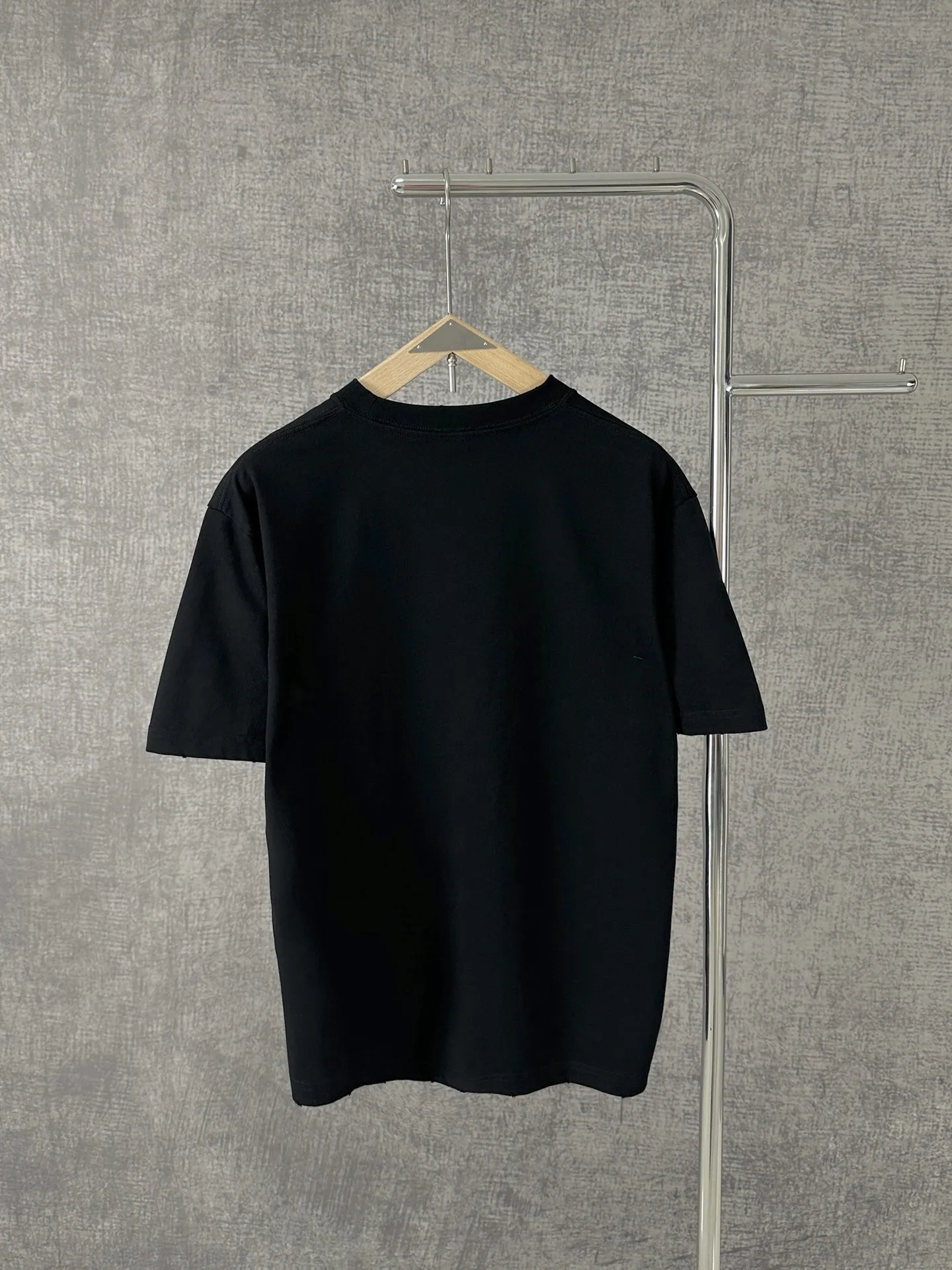 Christian Dior Couture 黒色 破れデザインTシャツ - 画像 (3)