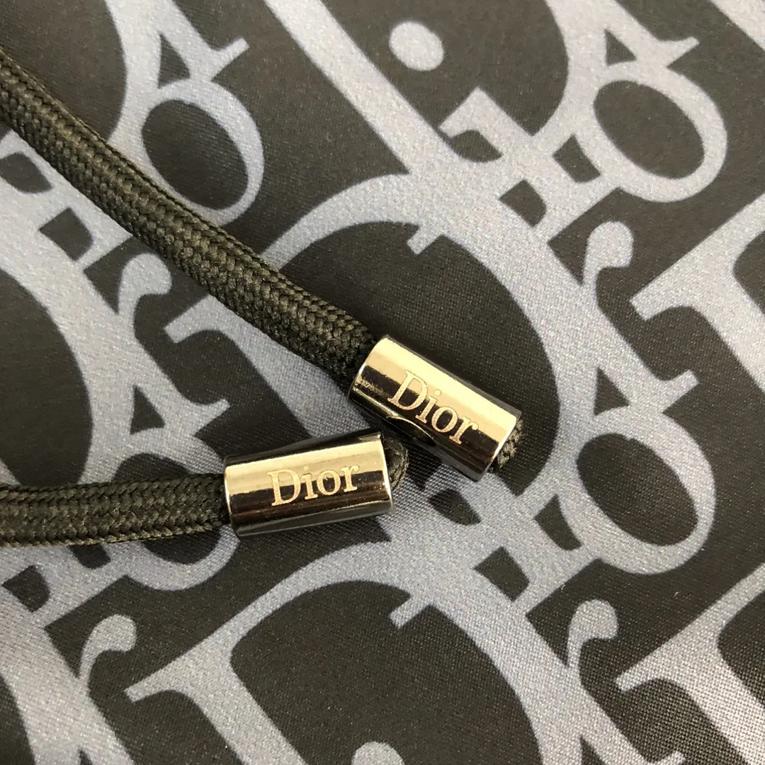 DIOR 2024 黒 フルフラワービーチパンツ - 画像 (5)