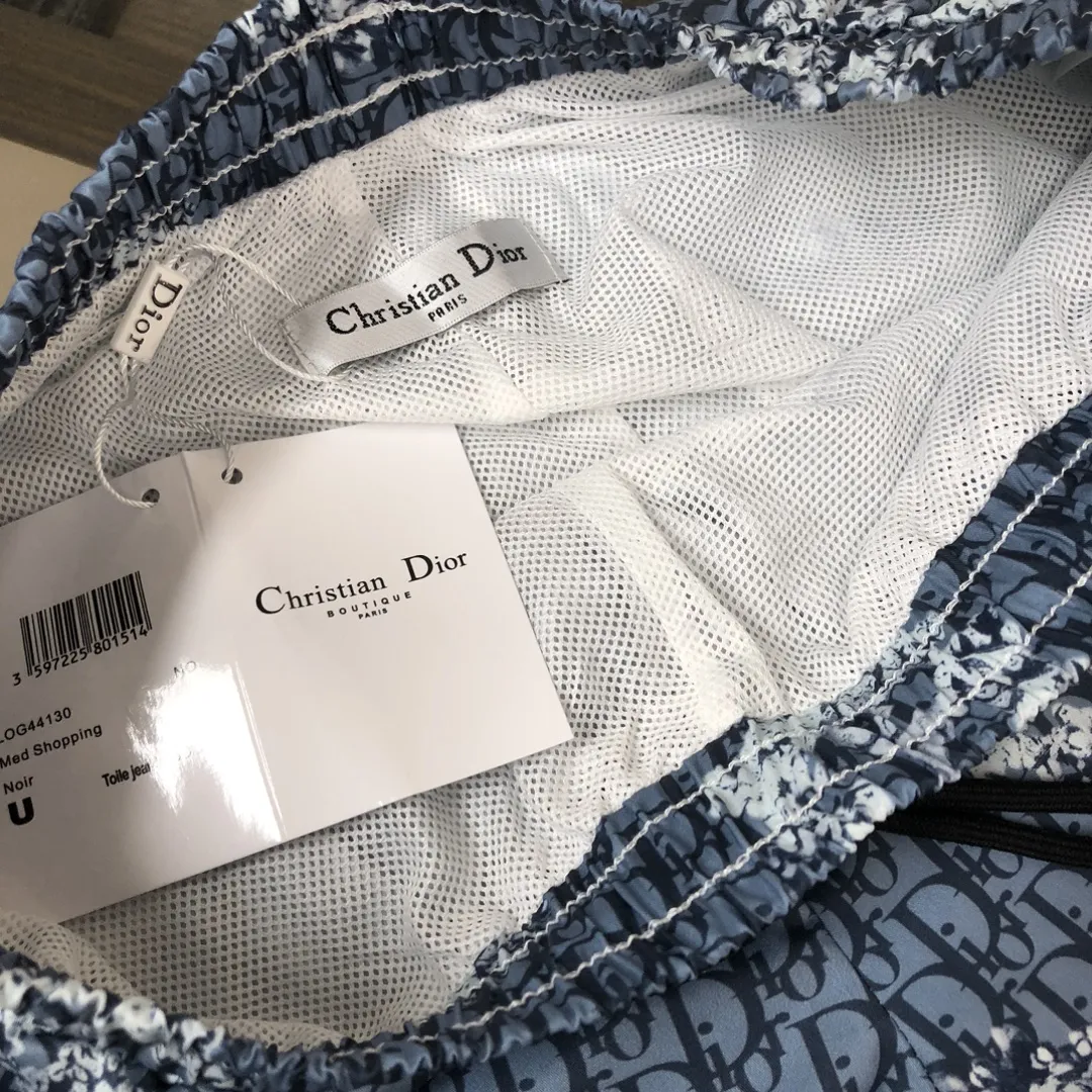 DIOR 2024新作ビーチショーツ ブルー柄 - 画像 (6)