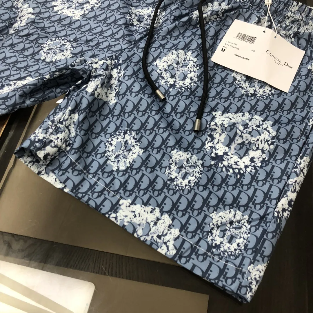 DIOR 2024新作ビーチショーツ ブルー柄 - 画像 (8)