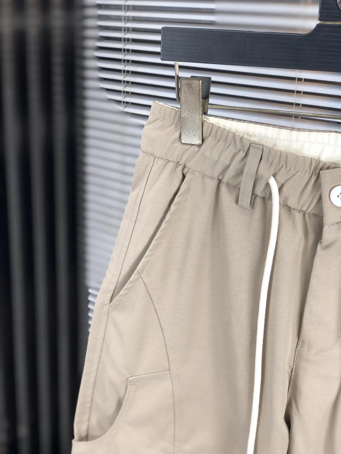 Dior 2025春夏ベージュカーゴパンツ - 画像 (5)