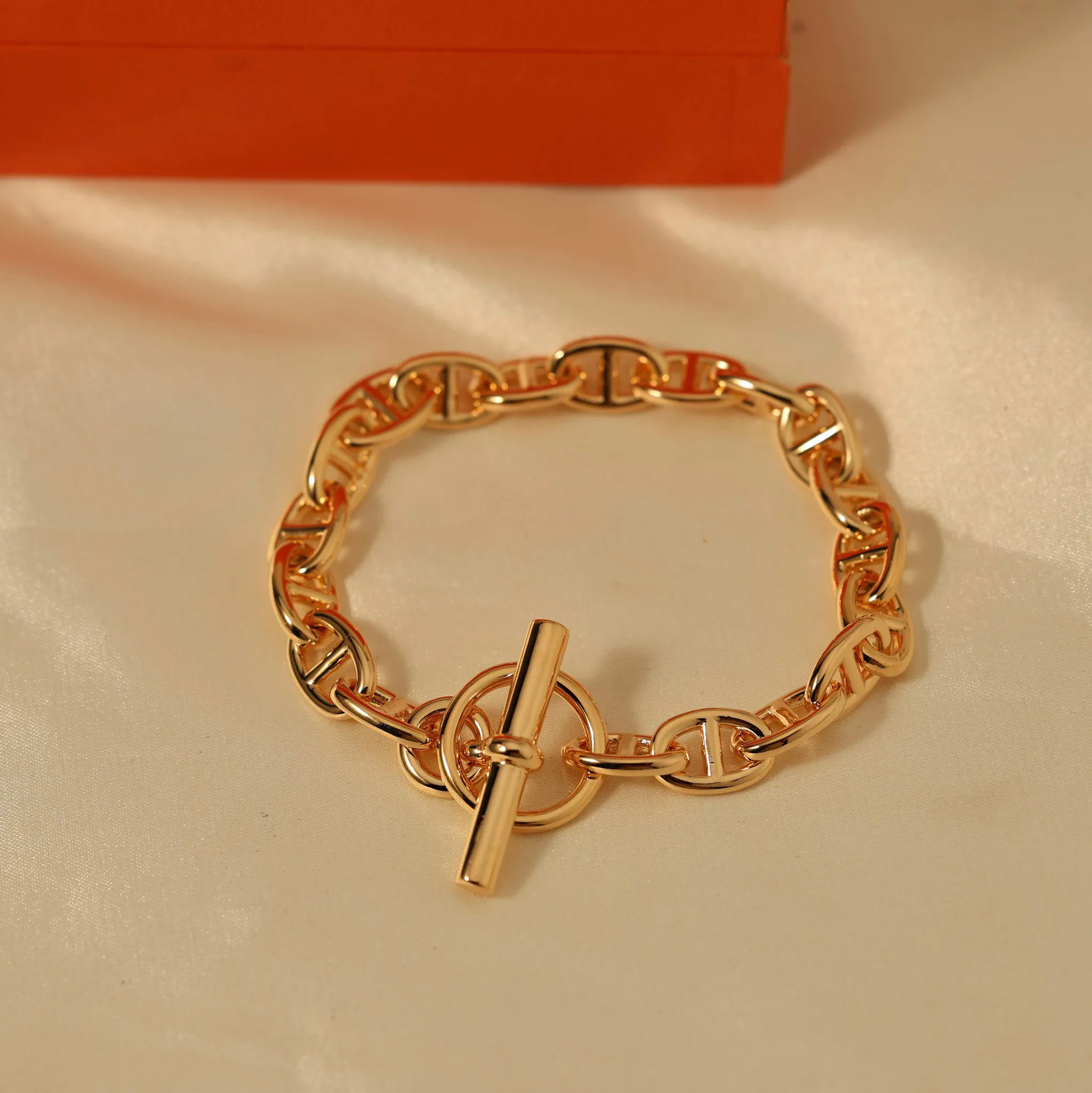 エルメス新作黒豚の鼻ブレスレット - 画像 (10)