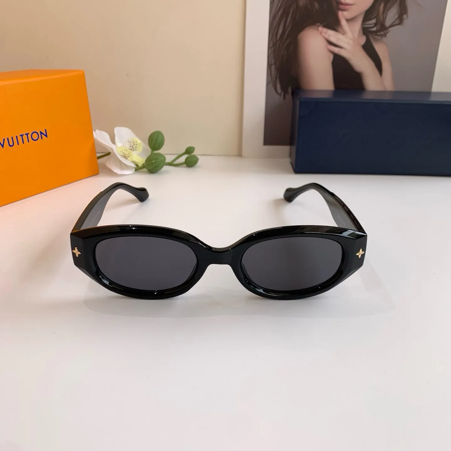 ルイヴィトン 黒 小さな広場 サングラス 新作 - 画像 (5)