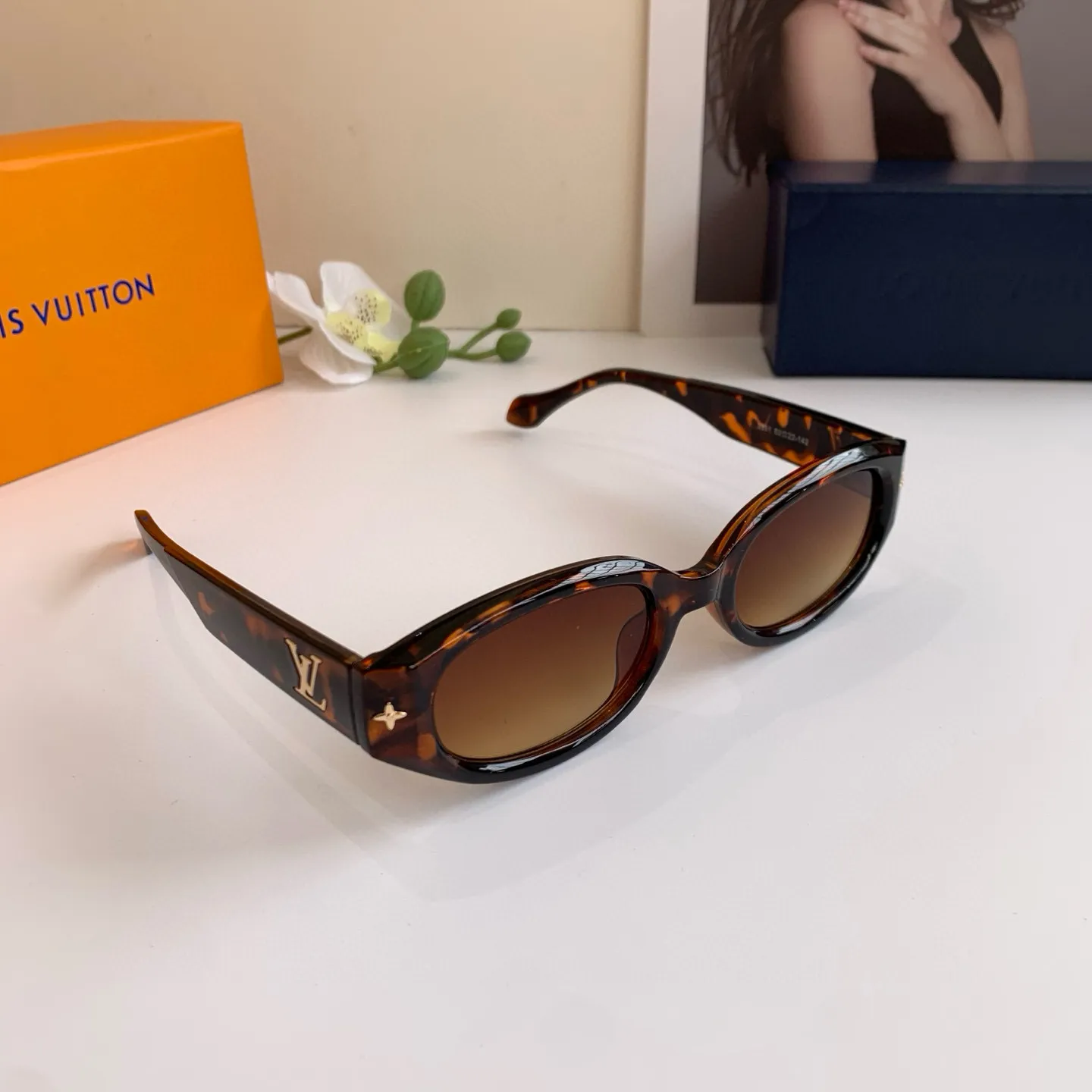 ルイヴィトン黒小さな広場サングラス新作 - 画像 (3)