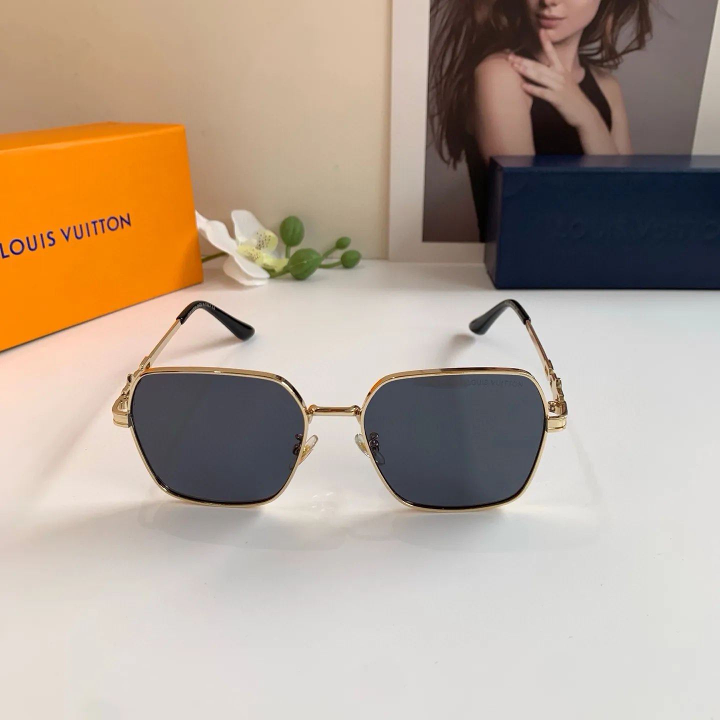 ルイヴィトン 新作黒スクエアフレームサングラス - 画像 (6)
