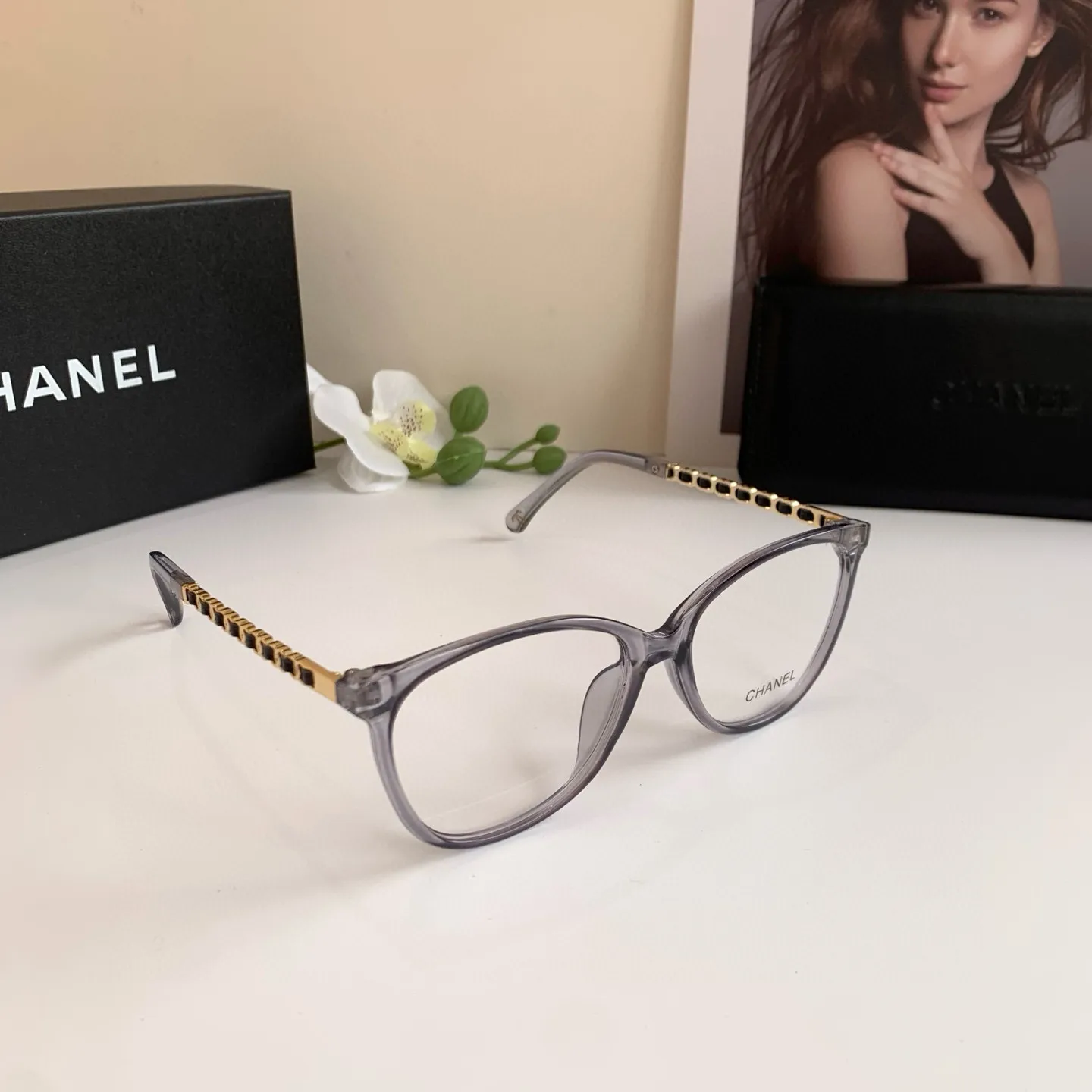 CHANEL新作ブルーライトカットメガネ黒スクエアフレーム