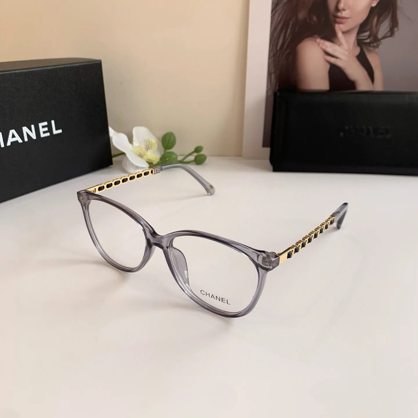 CHANEL新作ブルーライトカットメガネ黒スクエアフレーム - 画像 (3)