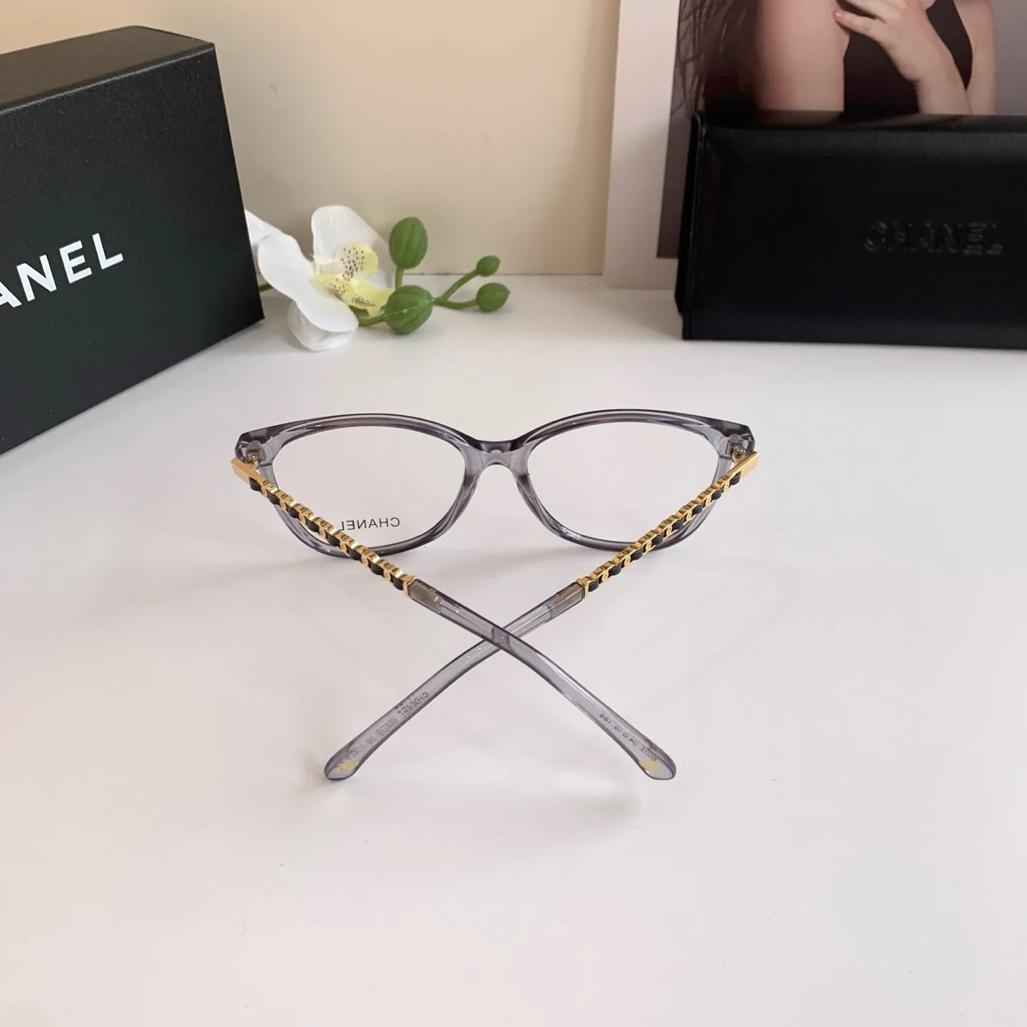 CHANEL新作ブルーライトカットメガネ黒スクエアフレーム - 画像 (7)