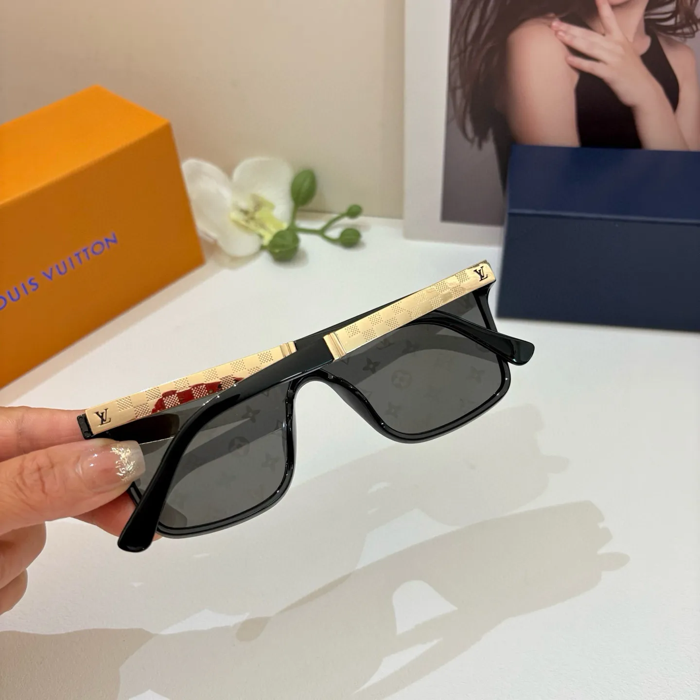 ルイヴィトン新作黒スクエアフレームサングラス - 画像 (5)