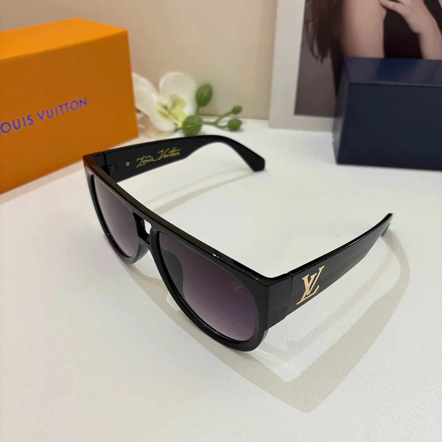 ルイヴィトン 黒 サングラス 新作スクエアフレーム - 画像 (3)