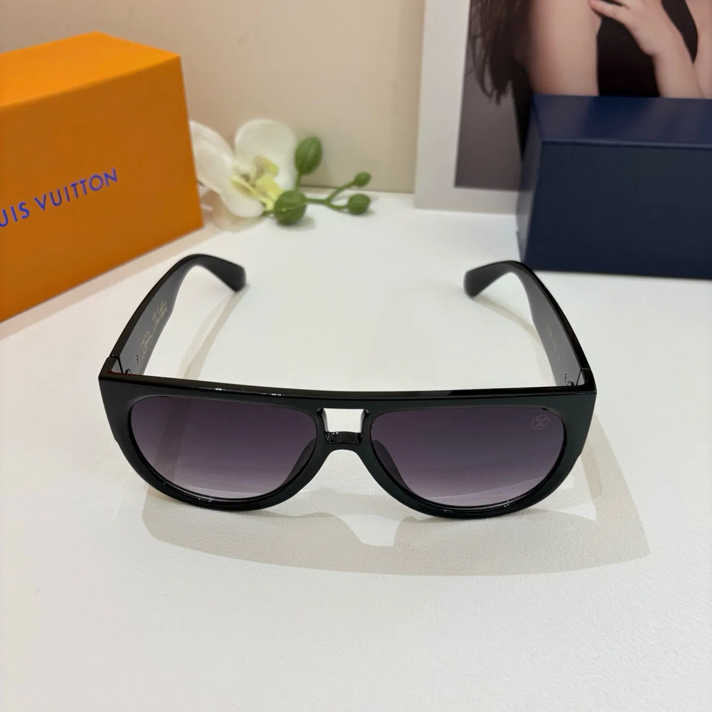 ルイヴィトン 黒 サングラス 新作スクエアフレーム - 画像 (6)