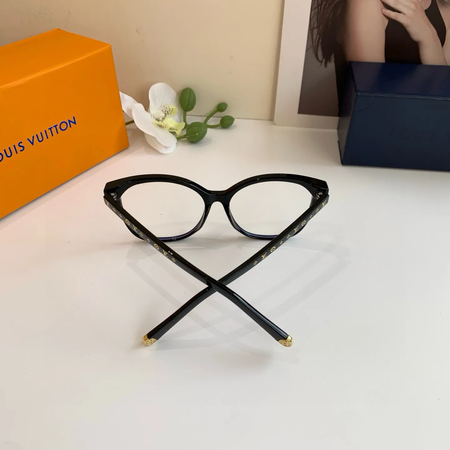 ルイヴィトン 新作黒スクエアフレームブルーライトカットメガネ - 画像 (8)
