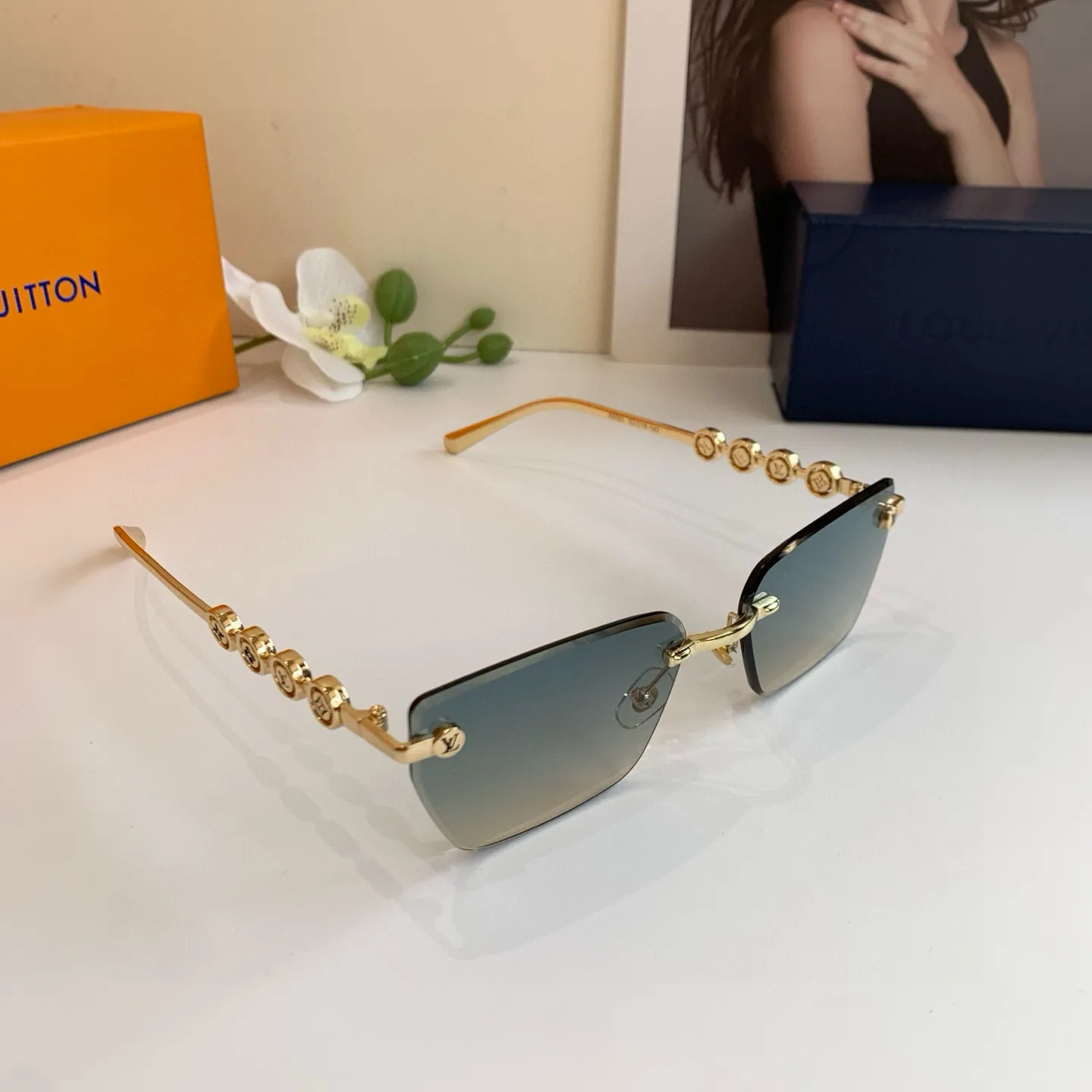 ルイヴィトン 新作 黒 サングラス スクエアフレーム - 画像 (4)