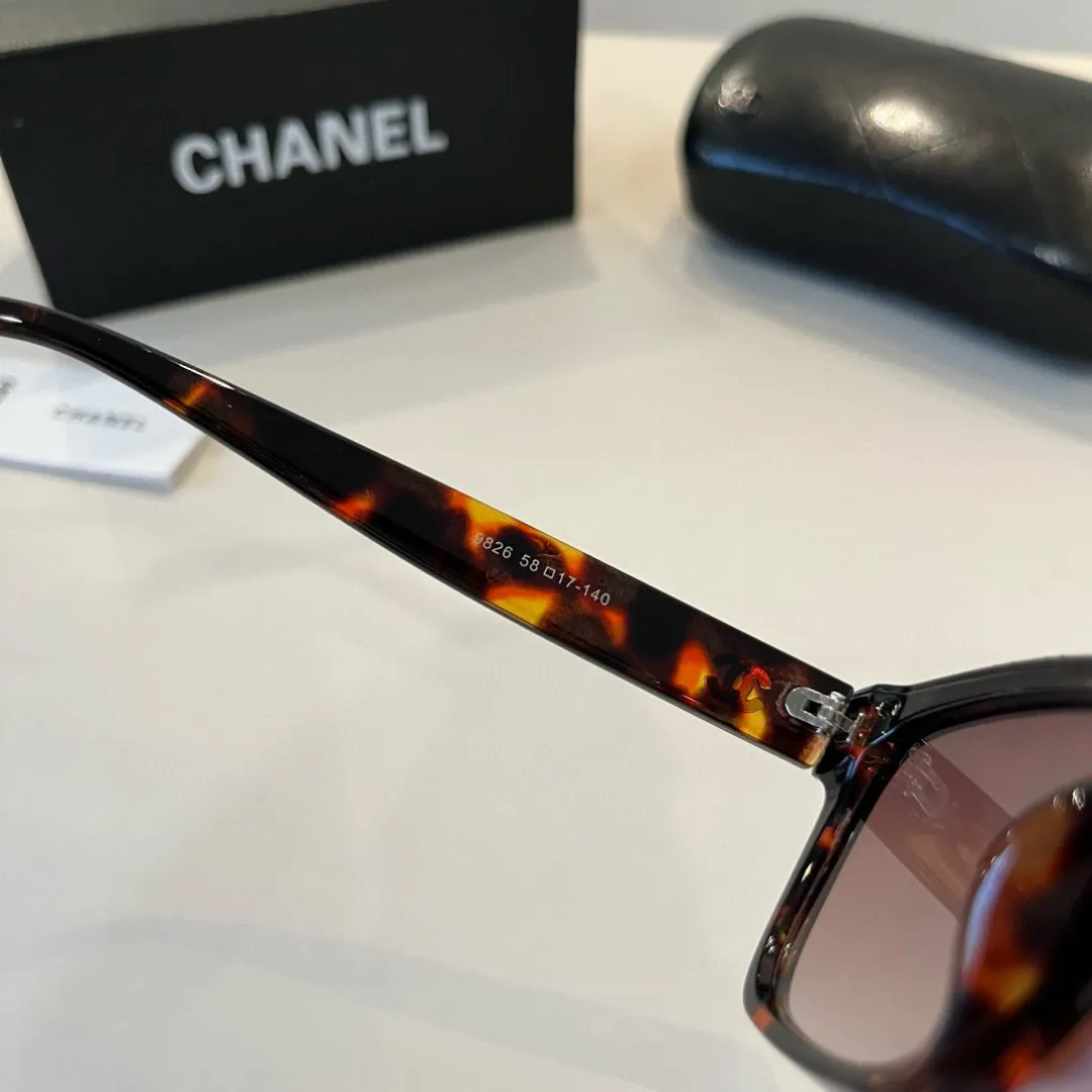 シャネル新作黒サングラススクエアフレーム - 画像 (11)