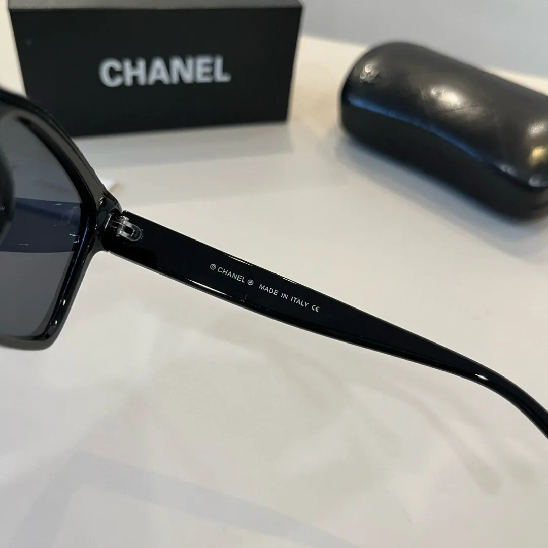 シャネル新作黒サングラススクエアフレーム - 画像 (10)