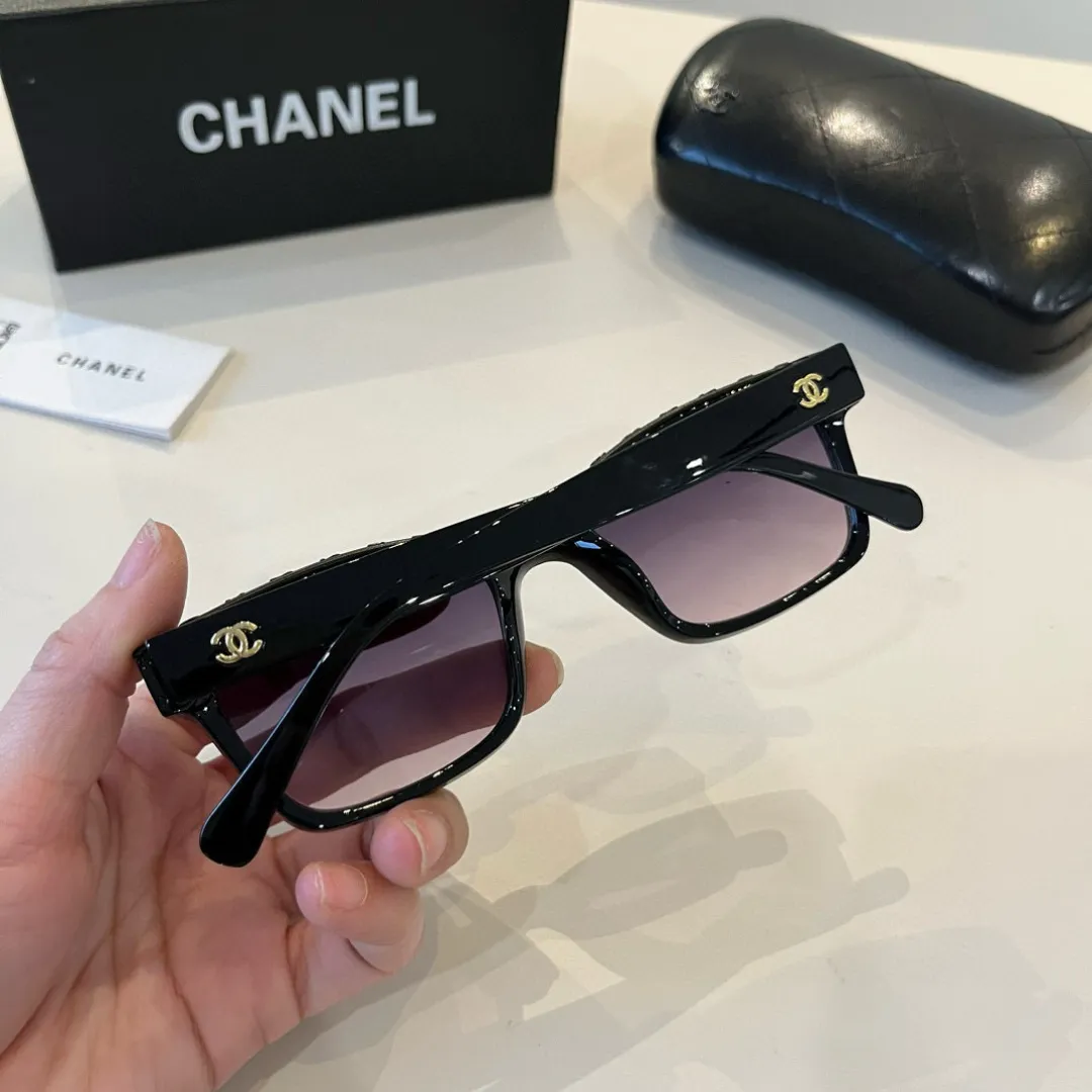 シャネル新作黒サングラススクエアフレーム - 画像 (7)