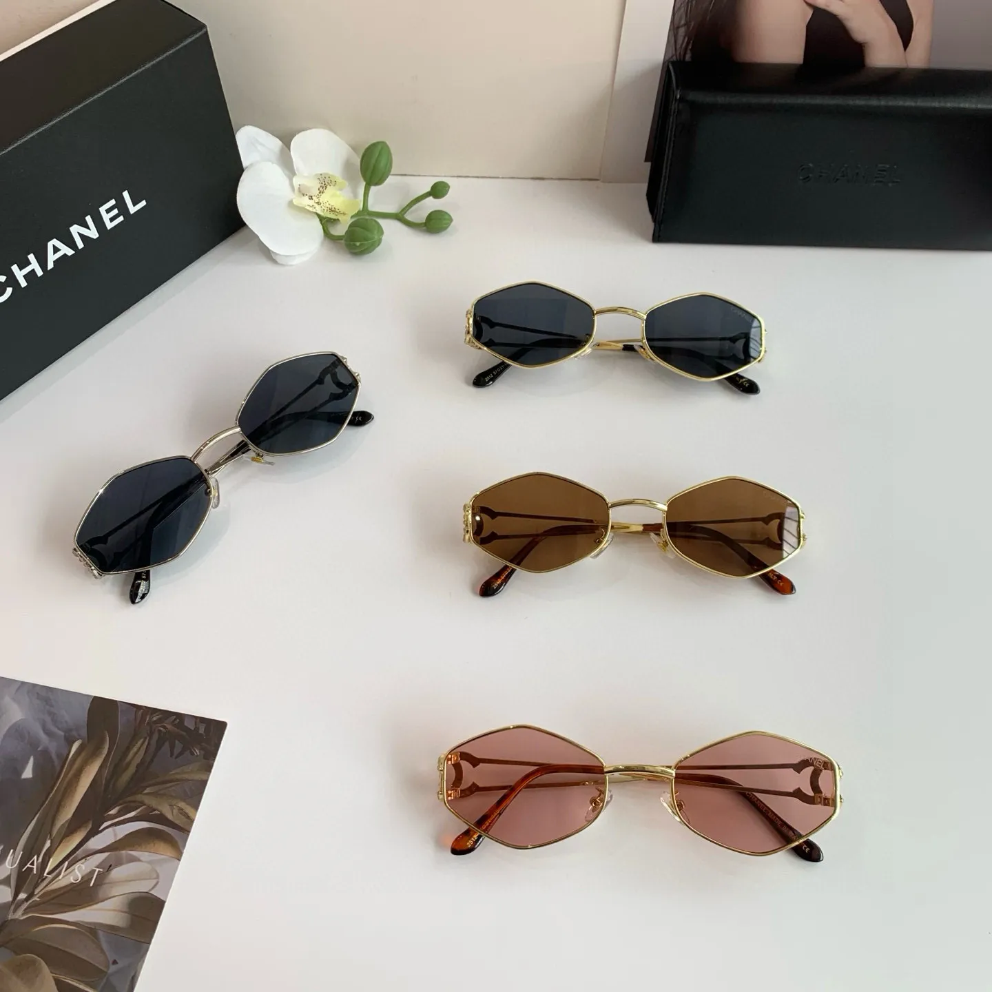 CHANEL新作ダイヤモンド黒サングラス - 画像 (11)