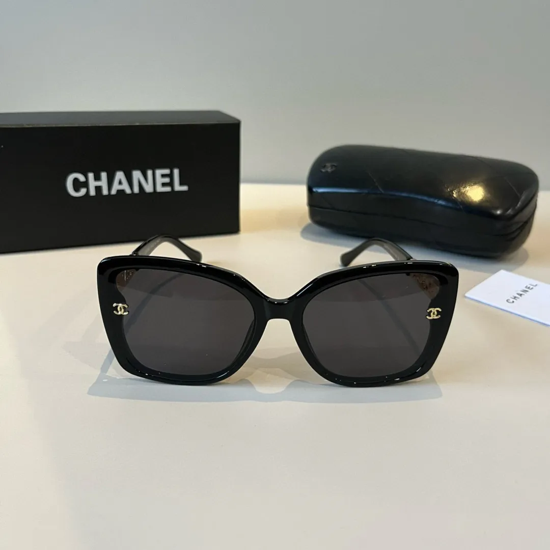 シャネル新作黒サングラススクエアフレーム - 画像 (3)