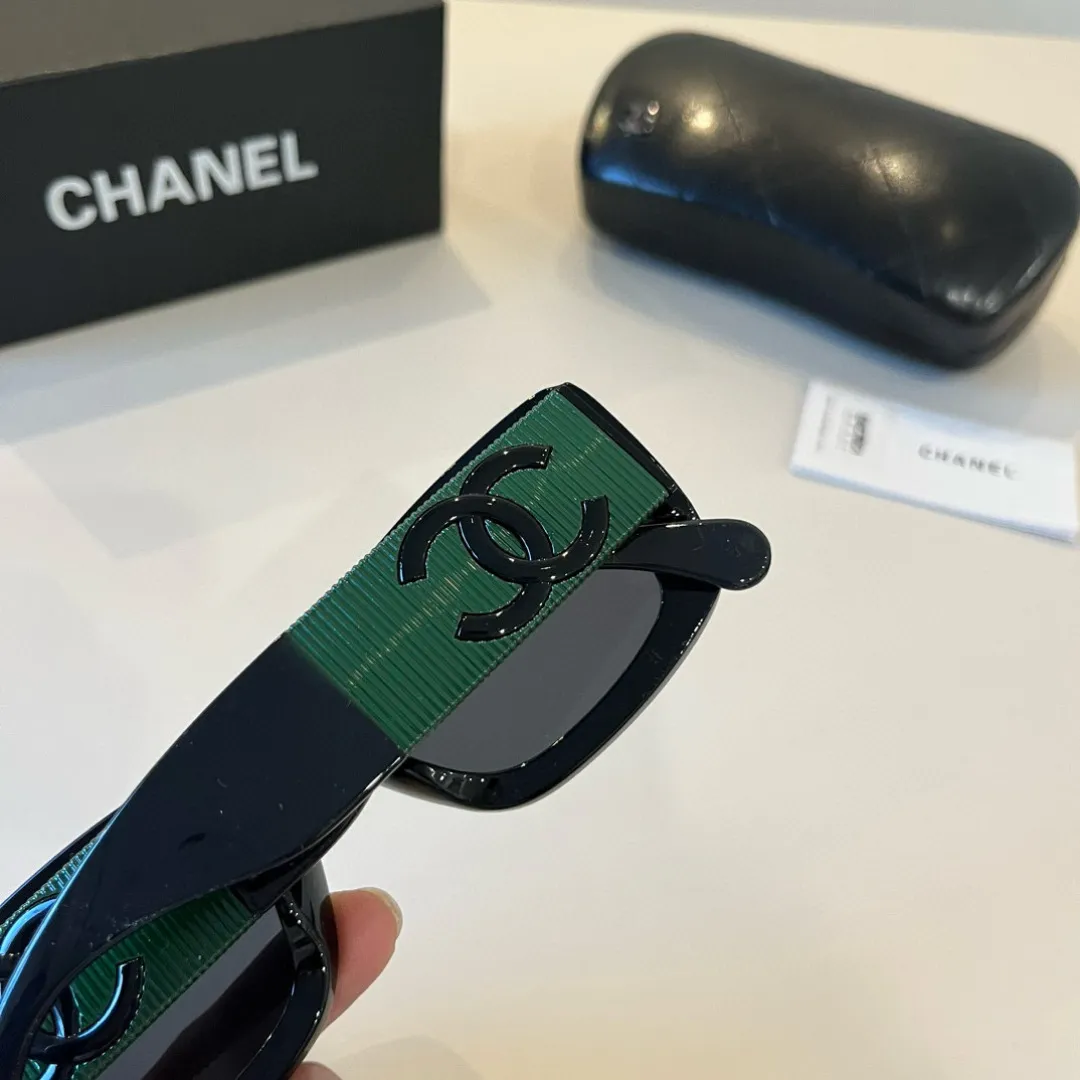 シャネル新作黒サングラススクエアフレーム - 画像 (9)