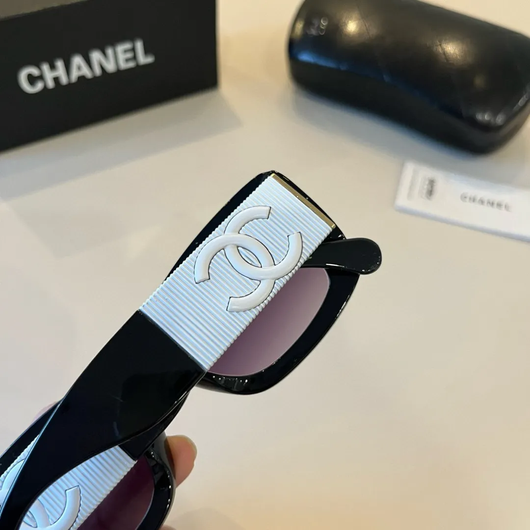 シャネル新作黒サングラススクエアフレーム - 画像 (8)