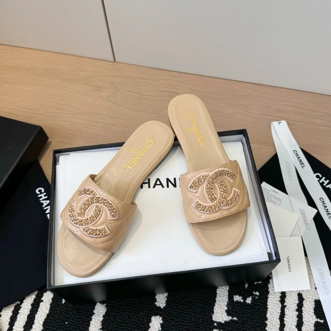 Chanel 新作ベージュレトロスタイルスリッパ - 画像 (3)
