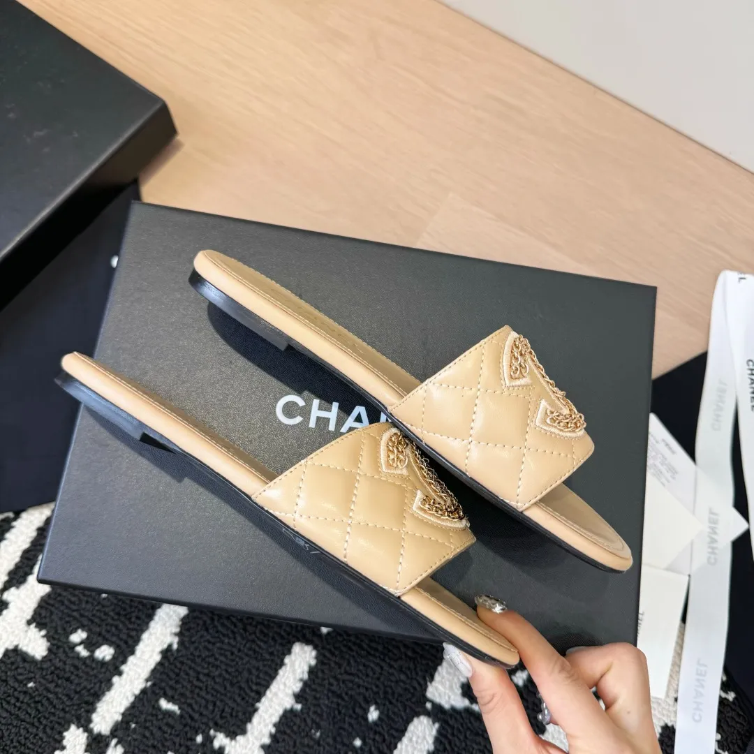 Chanel 新作ベージュレトロスタイルスリッパ - 画像 (6)