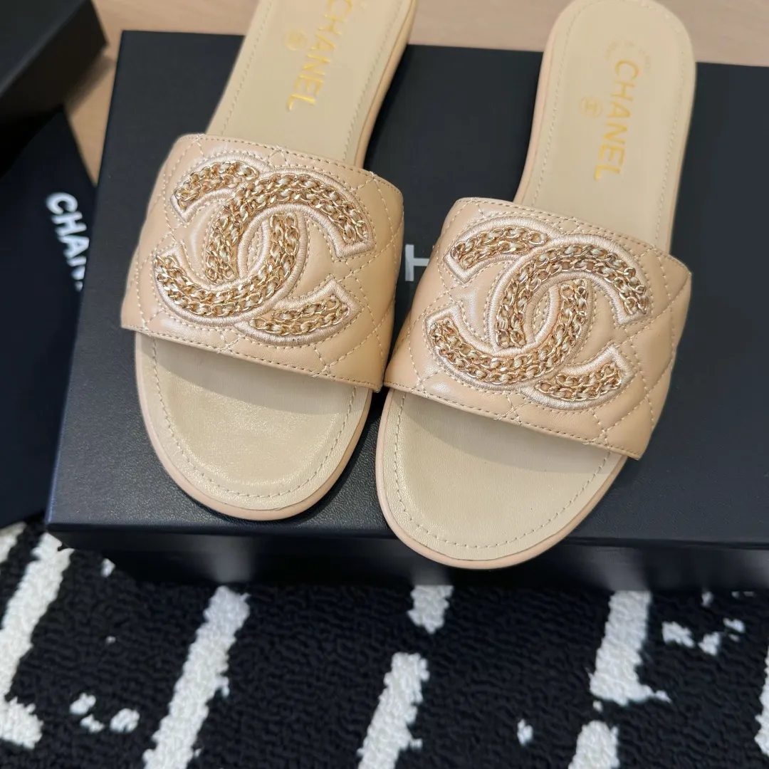 Chanel 新作ベージュレトロスタイルスリッパ - 画像 (7)