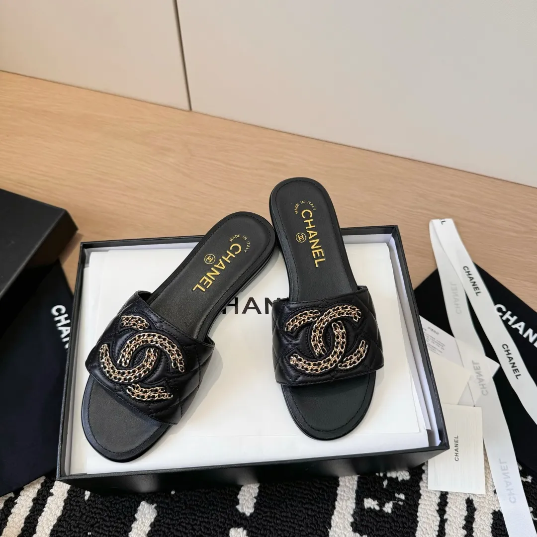 CHANEL 新作黒レトロスタイルスリッパ - 画像 (3)