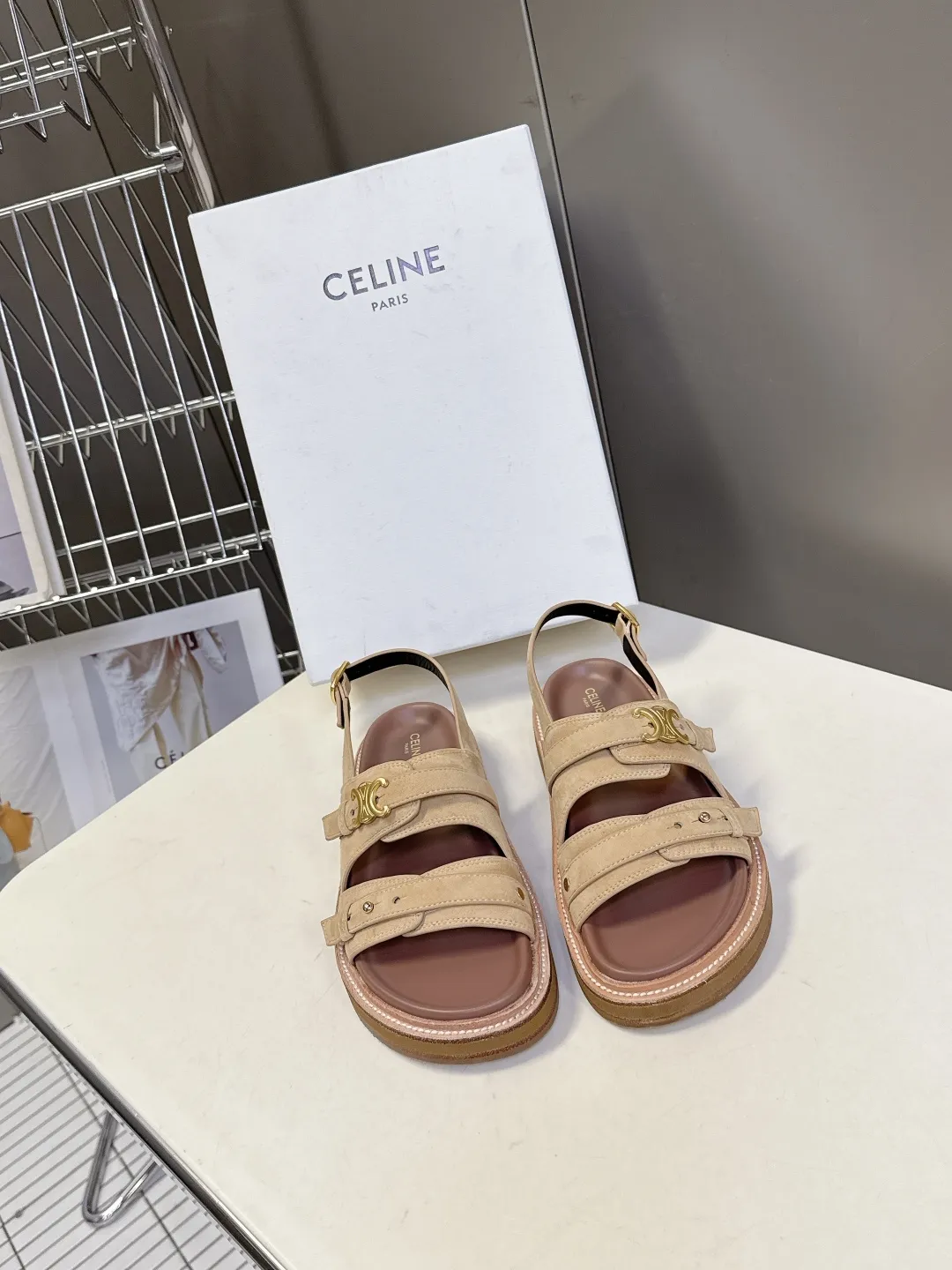 CELINE セリーヌ ベージュ レトロなローマのスリッパ