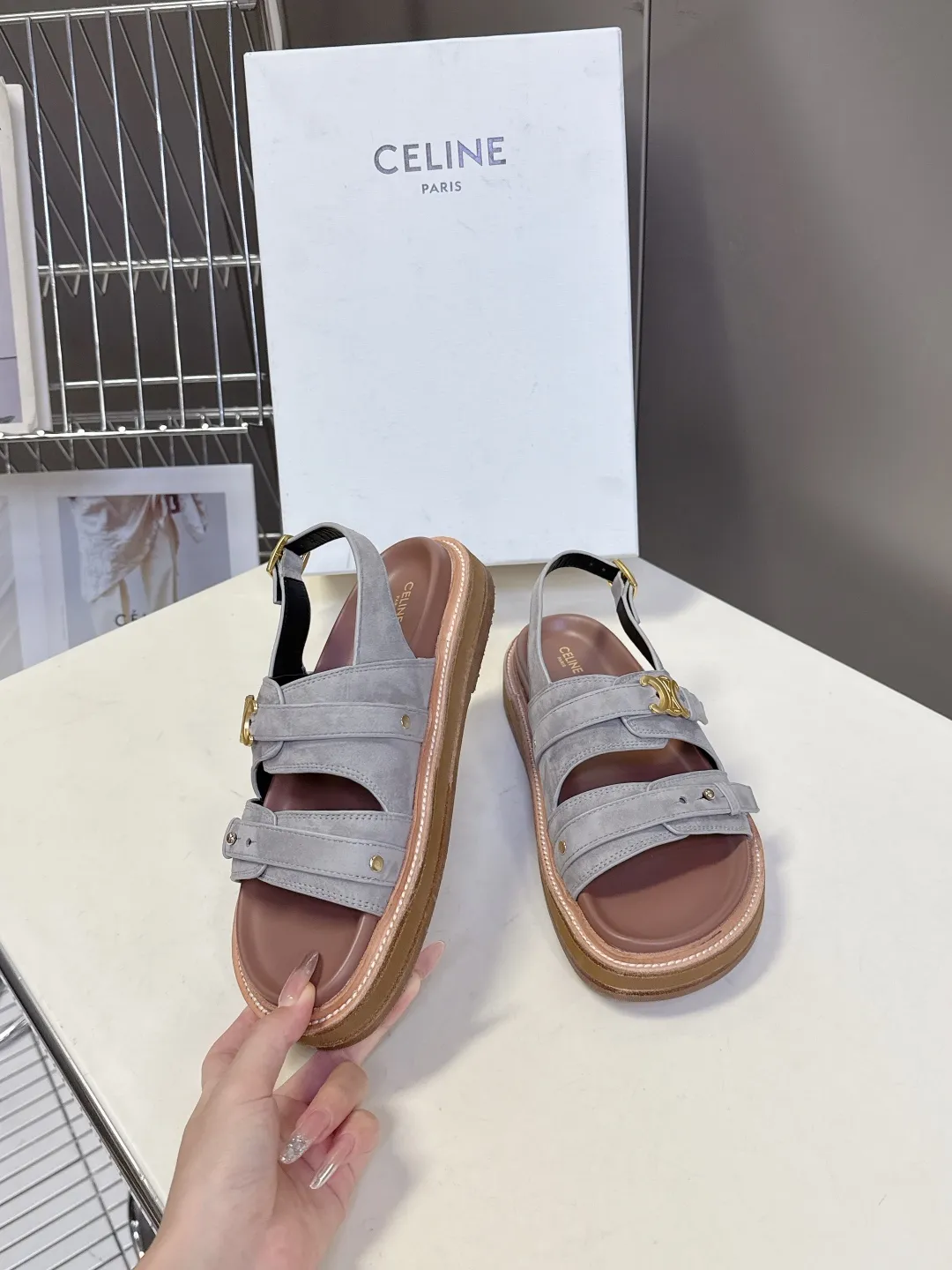 CELINE セリーヌ グレー レトロなローマのスリッパ - 画像 (5)