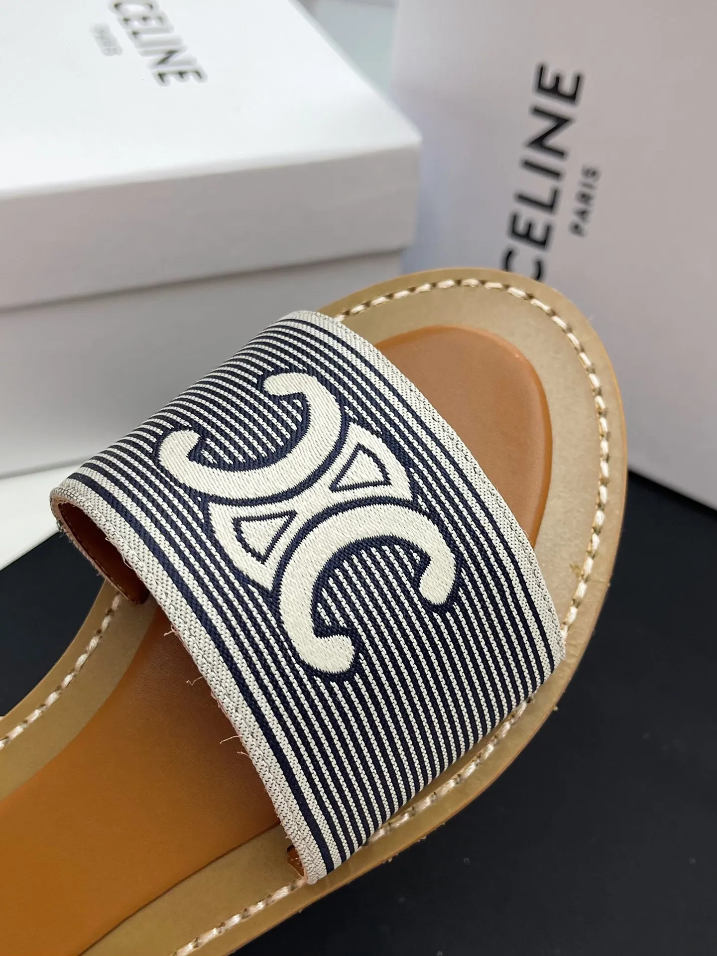 CEライン25凱旋門スリッパ白レトロスタイル - 画像 (9)