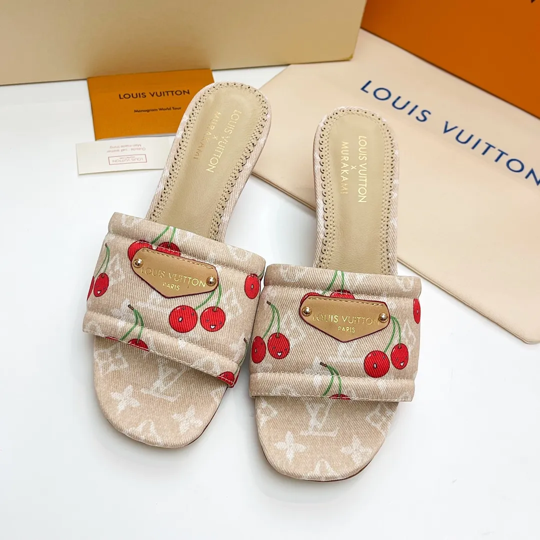 LOUIS VUITTON 新作桜柄ミュール 5.5CM