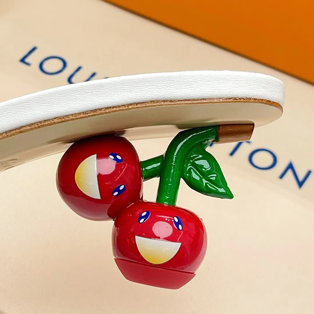 LOUIS VUITTON 新作桜柄ミュール 5.5CM - 画像 (8)