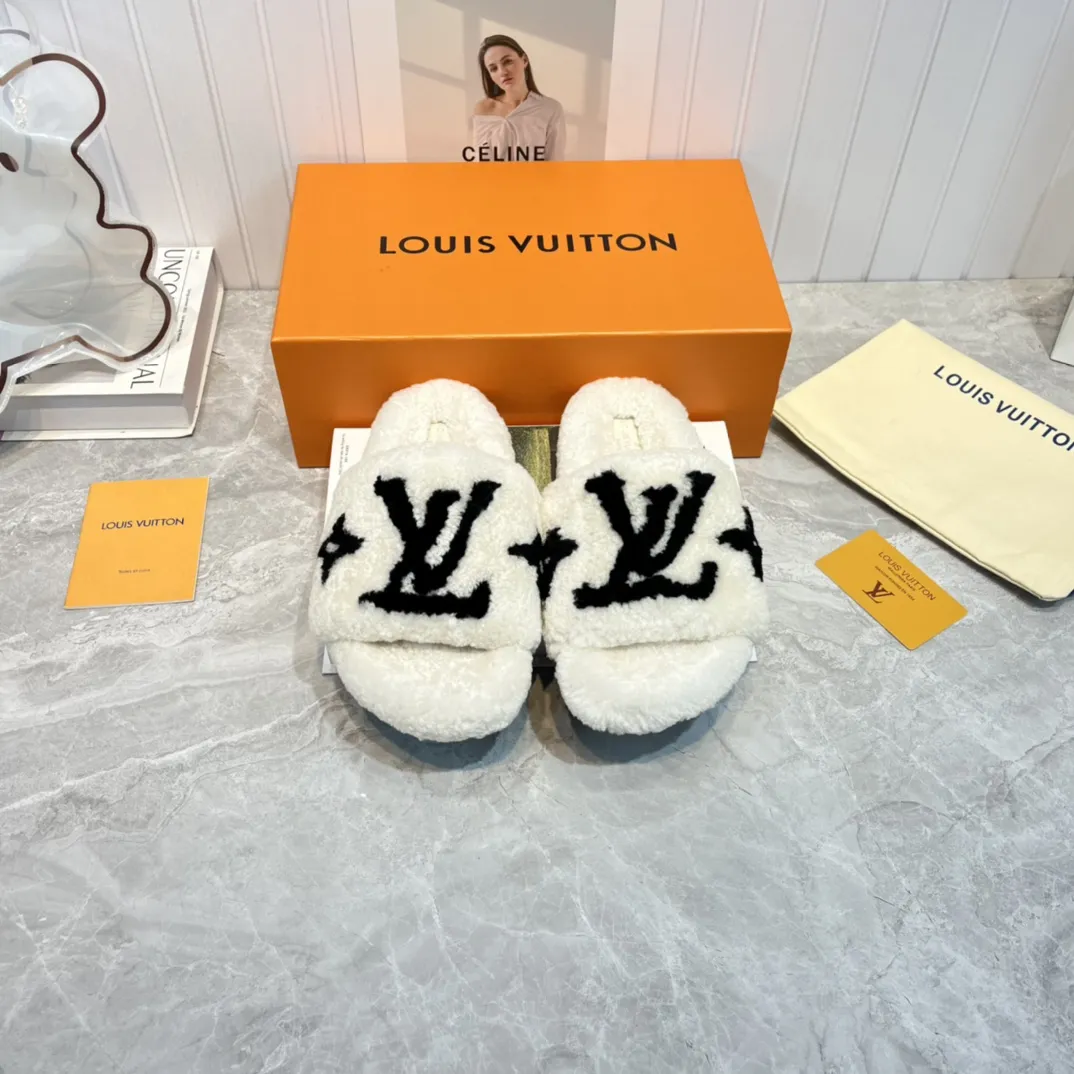 Louis Vuitton 新作ウールスリッパ ホワイト クラシック