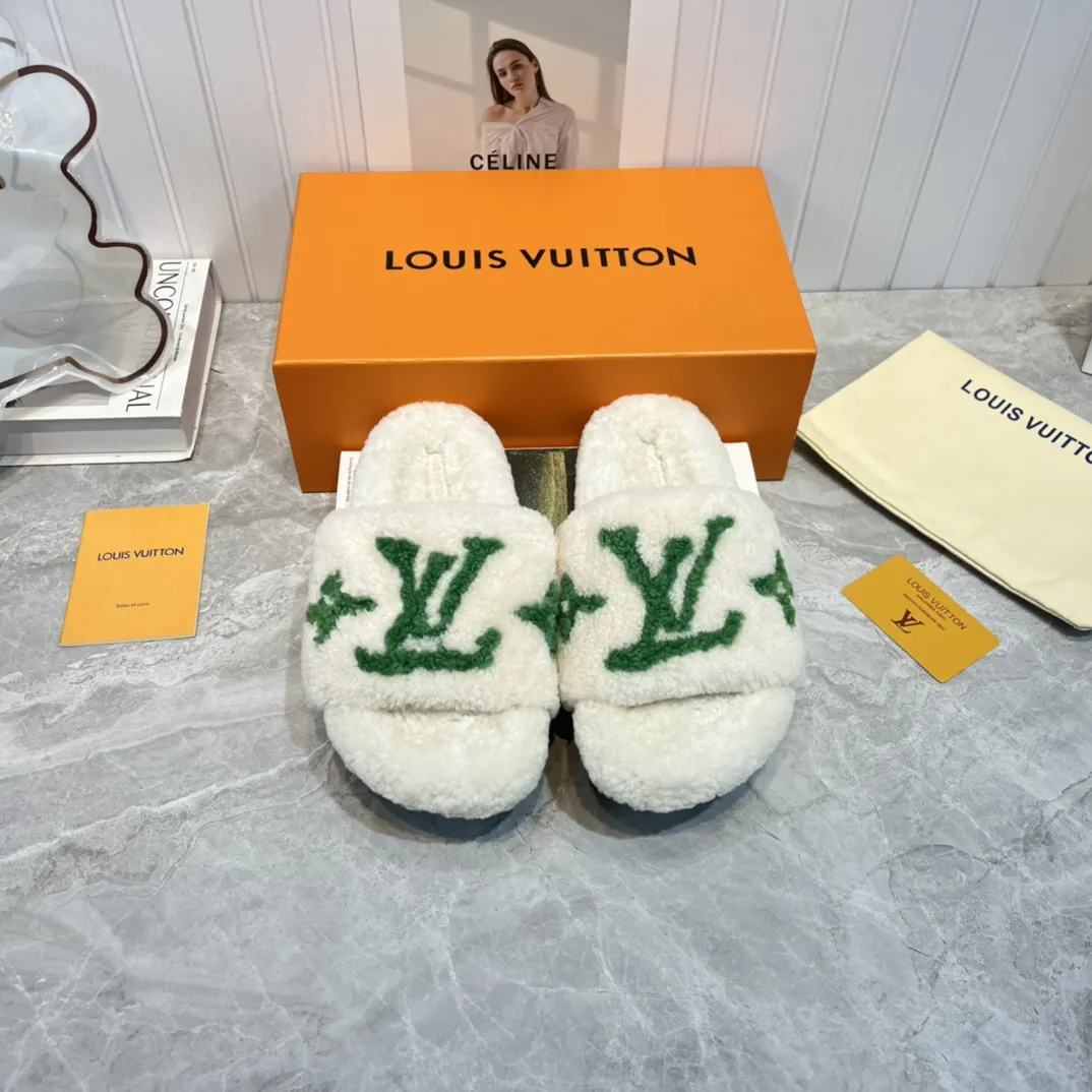 LOUIS VUITTON 新作ウールスリッパ 緑色デザイン