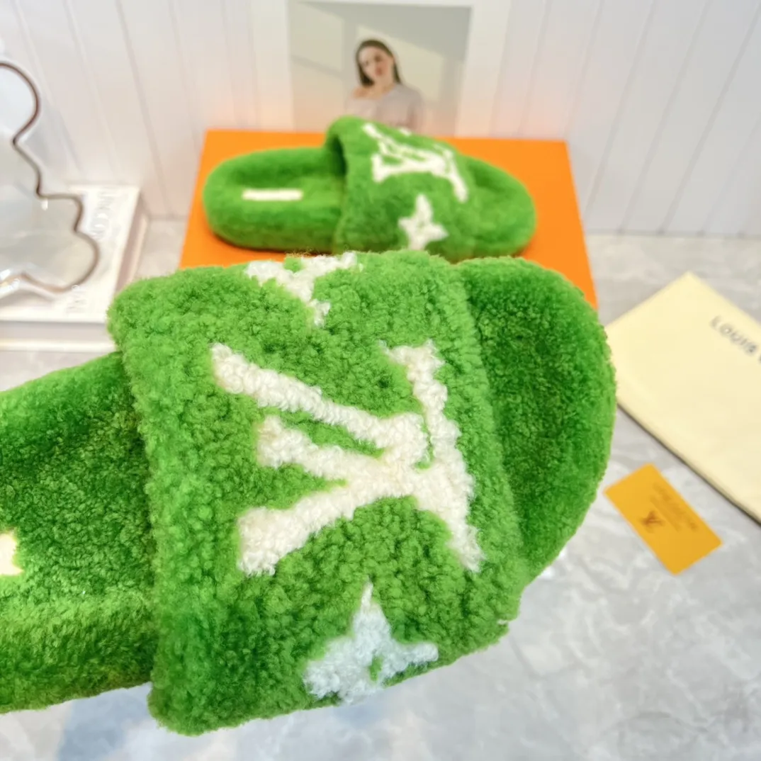 Louis Vuitton 2022新作ウールスリッパ 緑色フラット - 画像 (10)