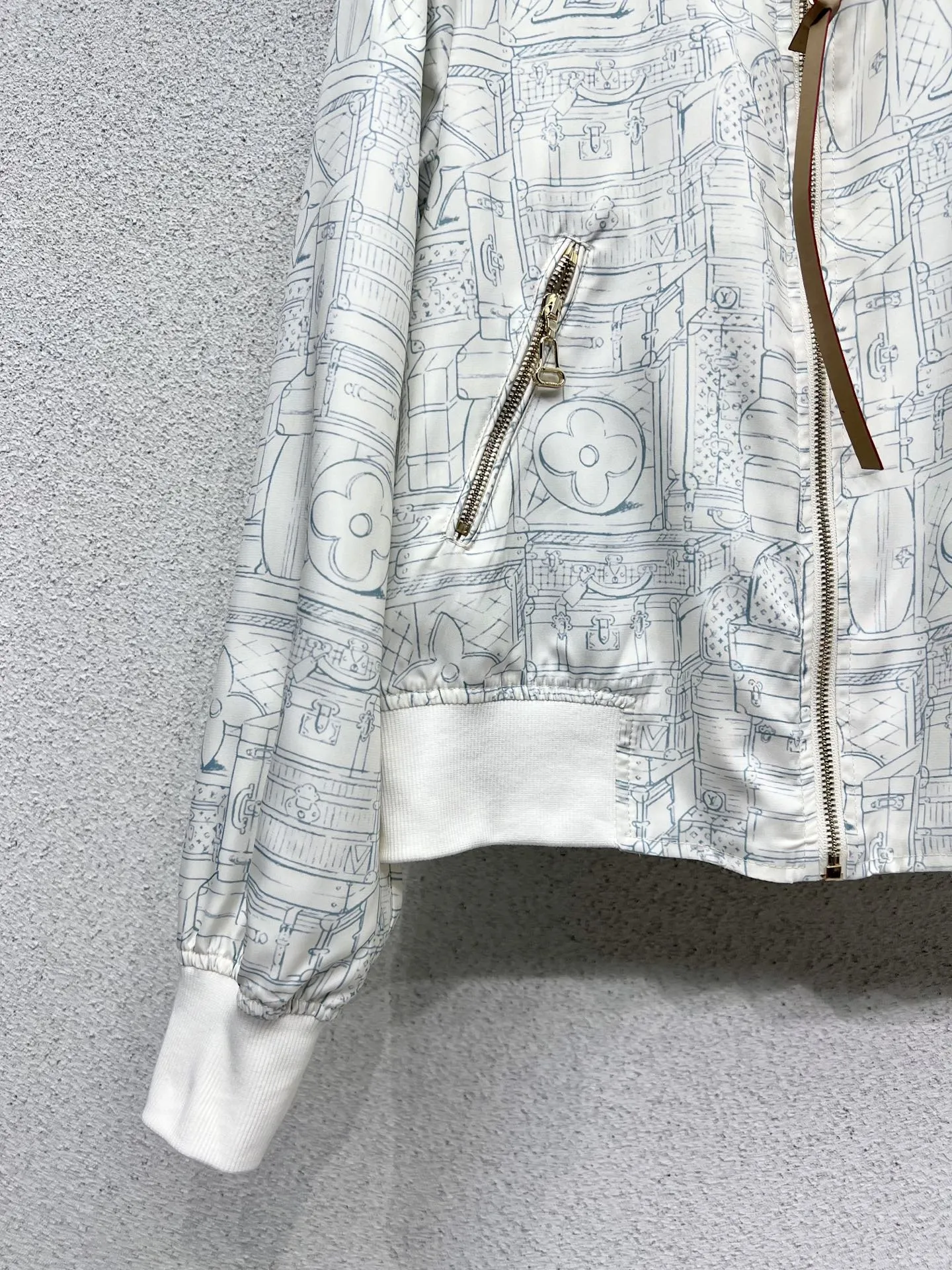 Louis Vuitton 新作黒両面ジャケットチェック柄SML - 画像 (4)