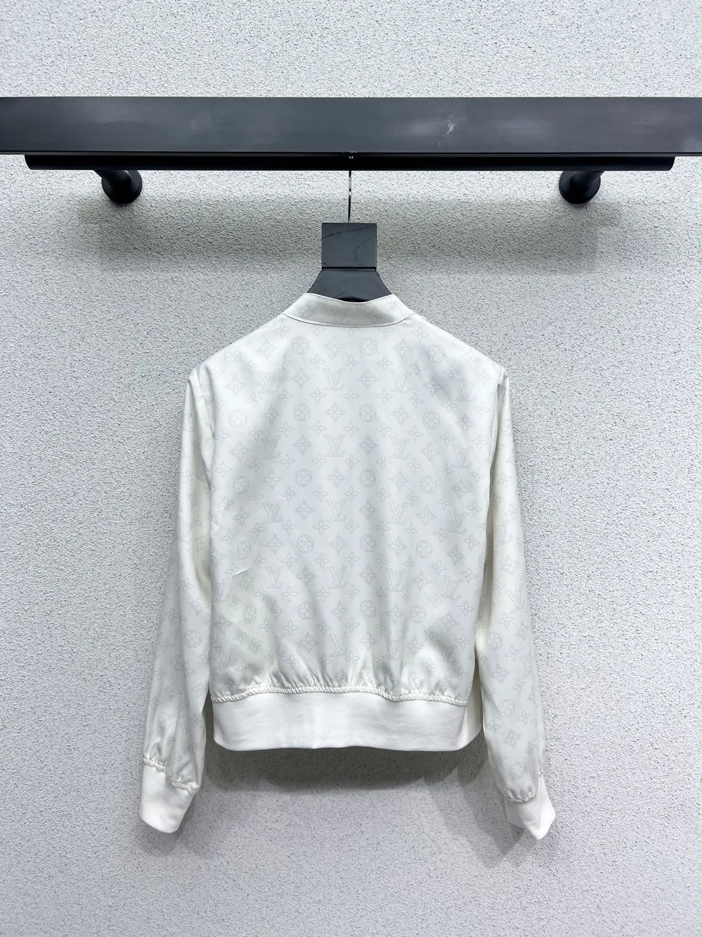 Louis Vuitton 新作黒両面ジャケットチェック柄SML - 画像 (9)